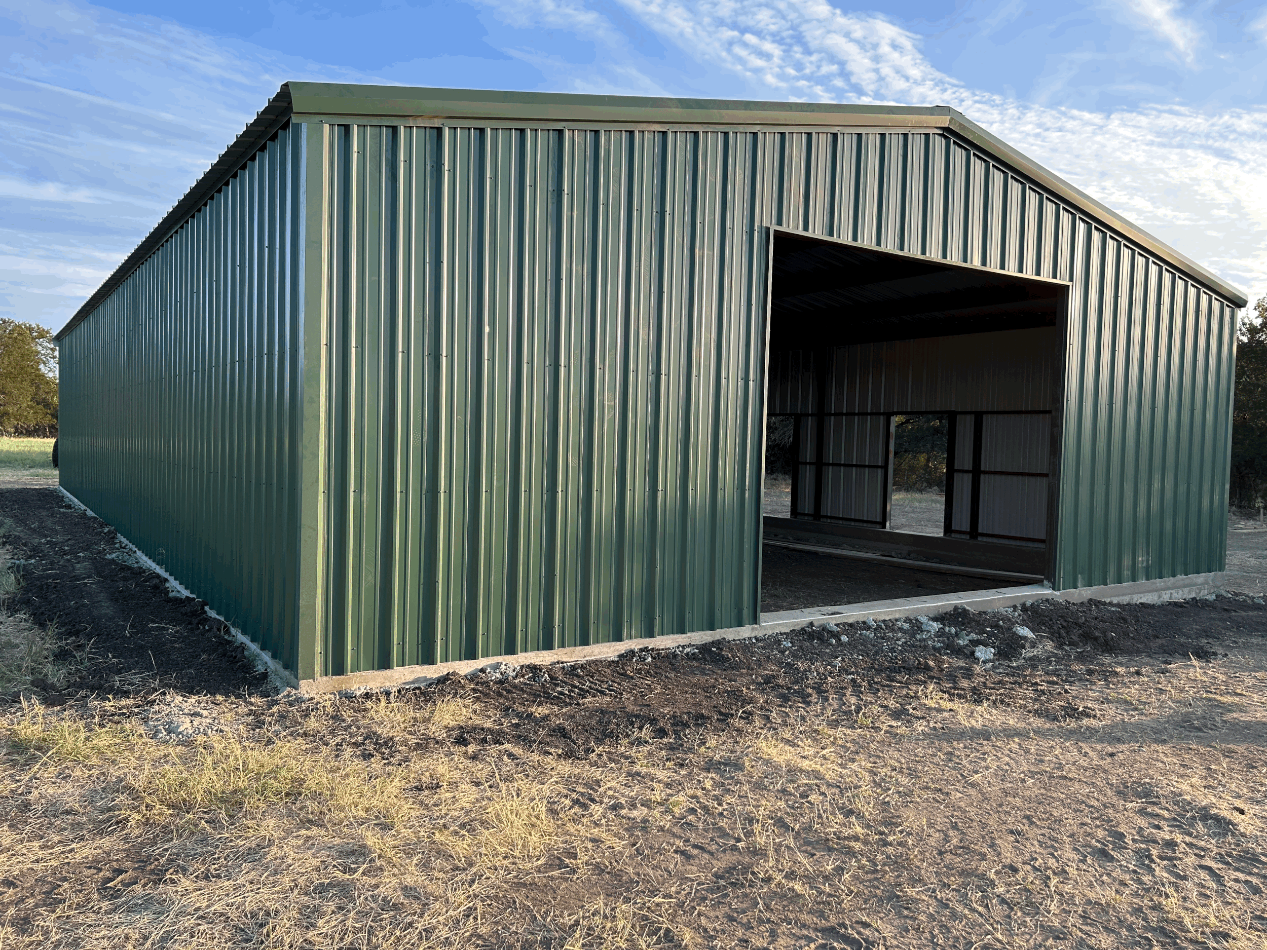 39x72x12 Barn/Horse Stables