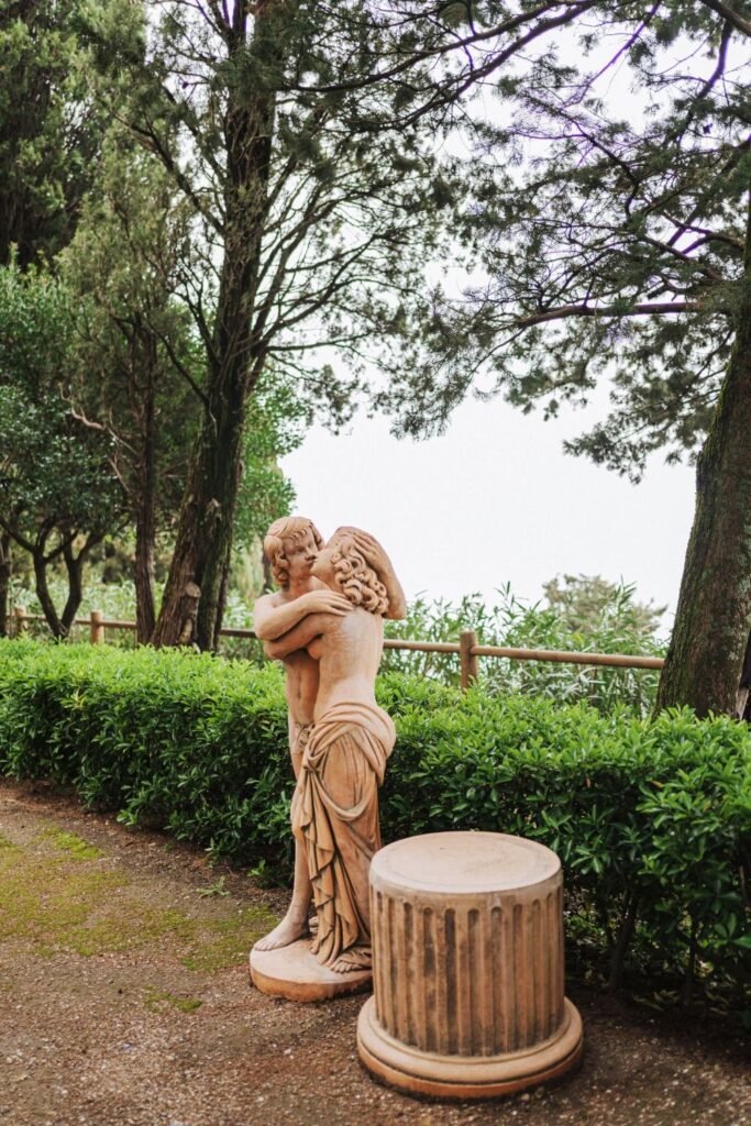 destination-wedding-planner-Italy-Amalfi-Coast-Ravello-Villa-LaRondinaia-PhotoArt281629-683x1024.jpg