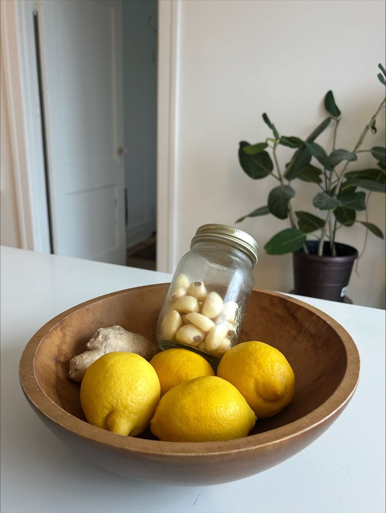 Are you always getting sick in the winter? Struggling with feeling more lethargic, tired? Or maybe even dealing with more inflammation / gut issues than usual? It happens. You&rsquo;re not alone! 
There&rsquo;s foods and holistic methods that you can