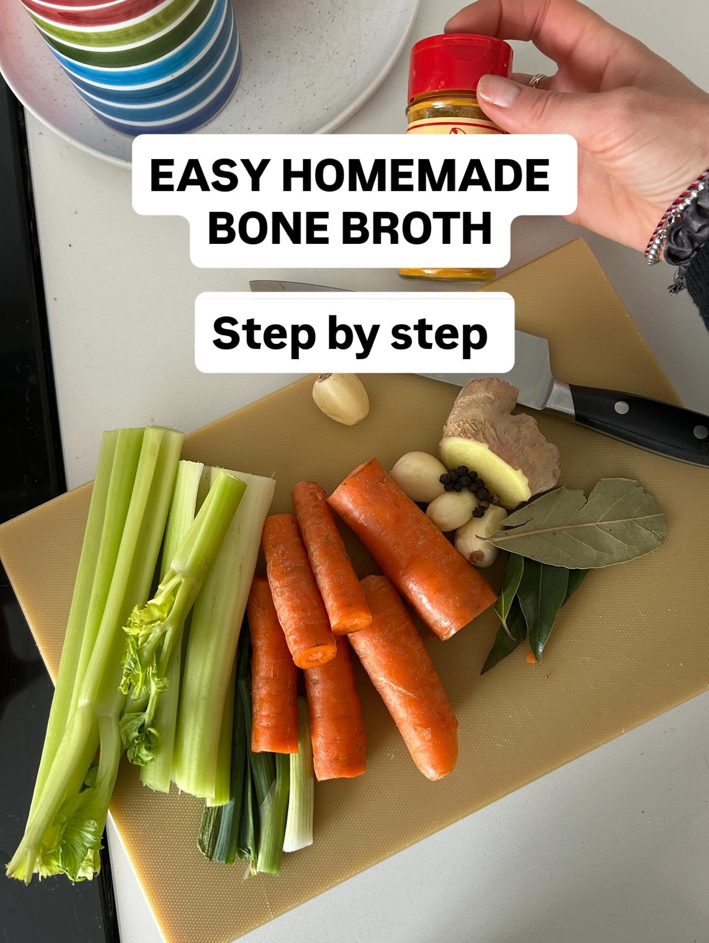 You asked&hellip; here it is: EASY HOMEMADE BONE BROTH 🥣✨

Bone broth is one of my favourite healing staples &mdash; rich in collagen, minerals, and deeply nourishing for your gut, skin, and immunity. And the best part? It&rsquo;s so simple to make 
