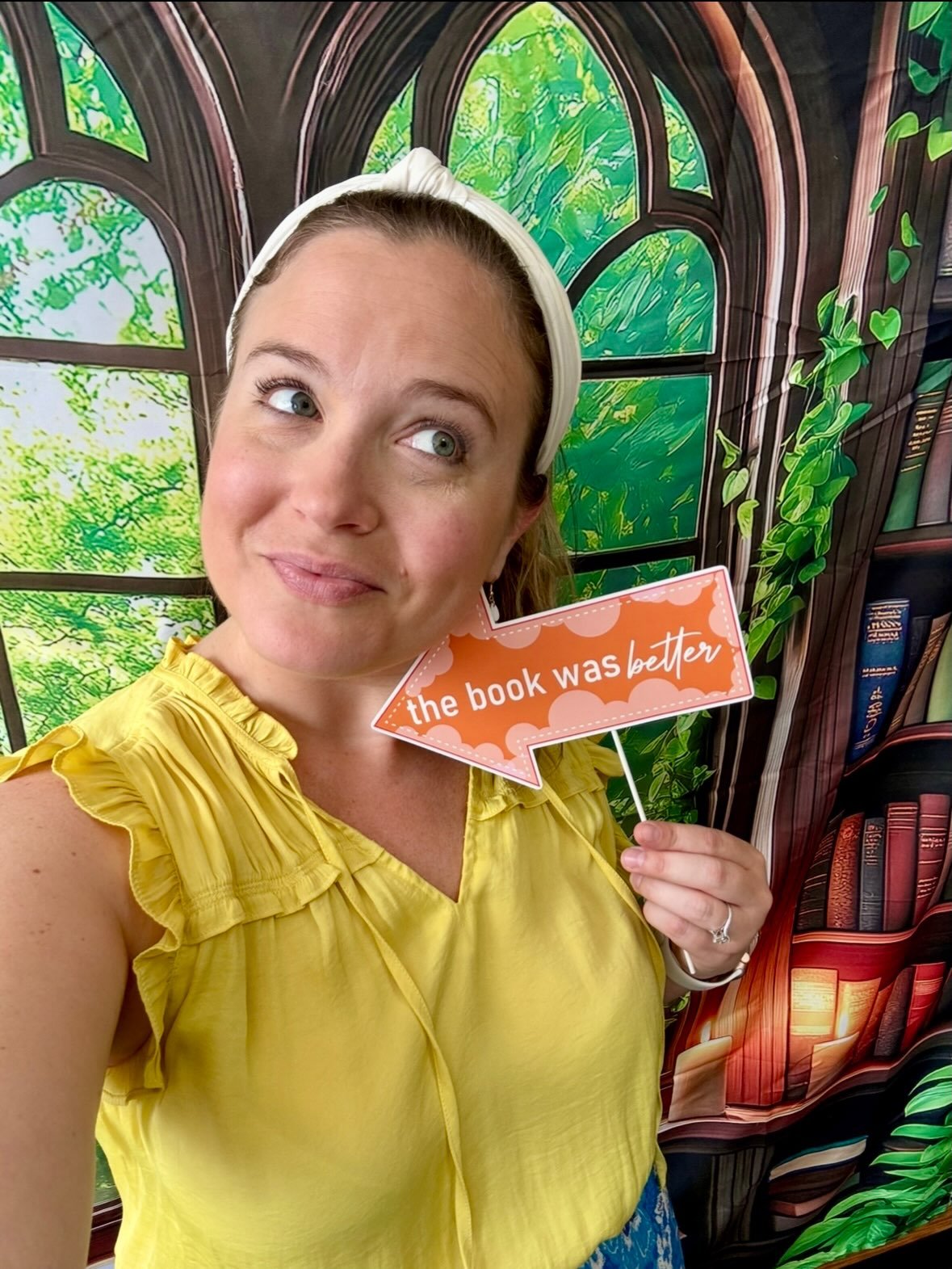 Local author thangs at @middletownthralllibrary w/ a truly inspirational group of people ❤️ @cornwallnyauthorscoalition 
.
.
#hudsonvalley #childrensbook #supportlocal #library #books