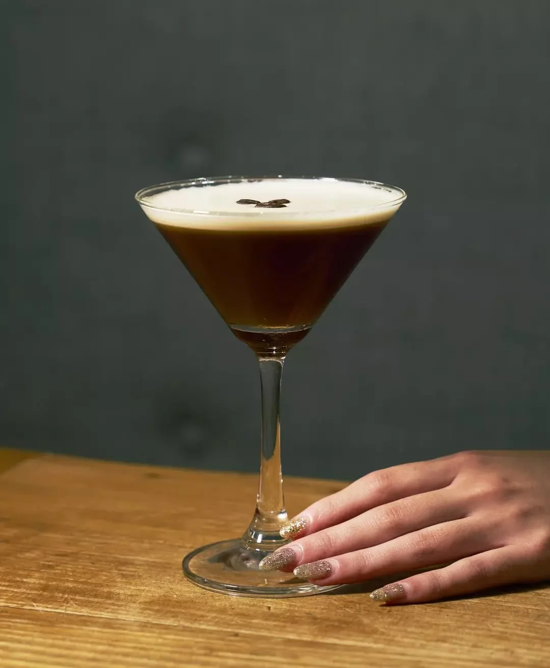 Before dinner, after dinner, during dinner🍸❤️ No rules at the bar.

Yakiniku Futago | Happy Hour
 ▪️EVERYDAY
 ▪️5pm - 6:30pm
 ▪️$4 off glasses, $8 off carafes, $10 off bottles

#YakinikuFutago #EspressoMartini #CocktailNYC #NYCBar #DrinkNYC
