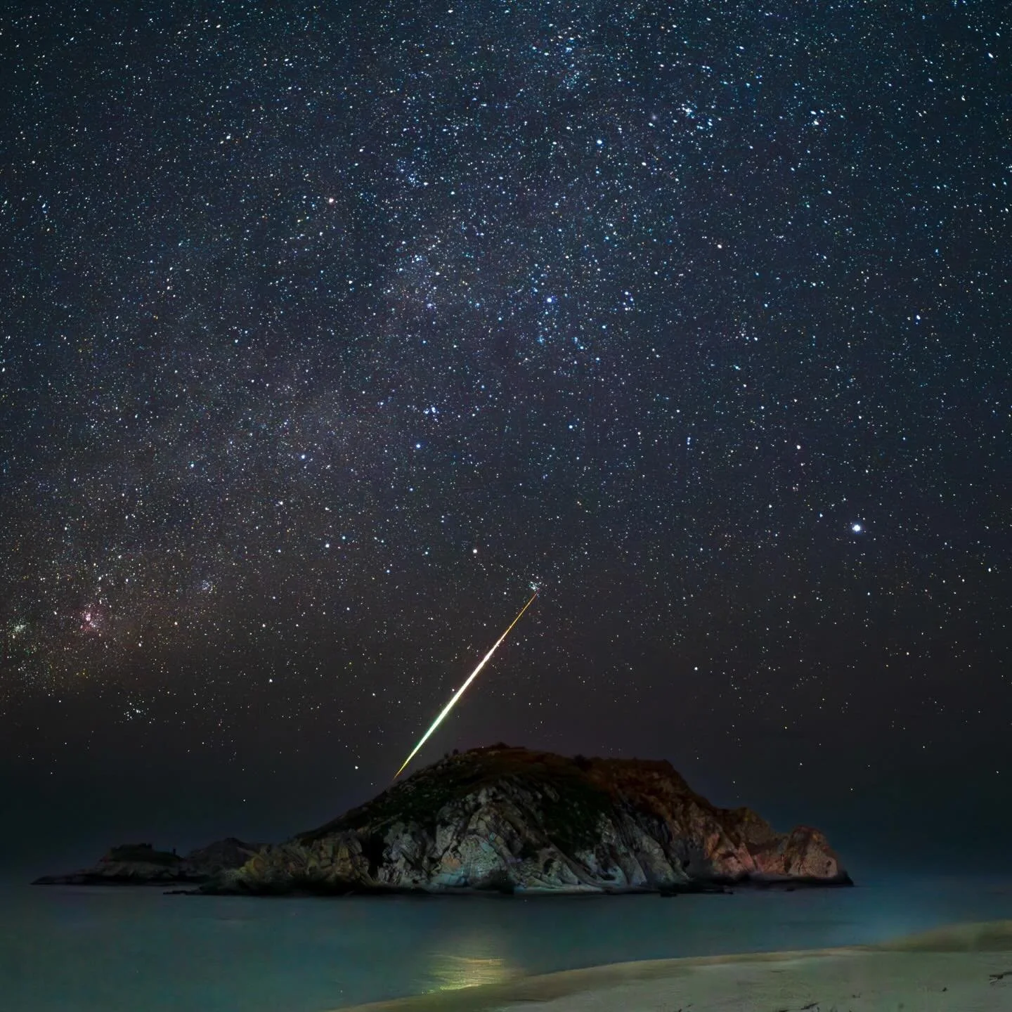 En un momento fugaz.

#joserovaloh #alphabysony_latin  #oaxaca