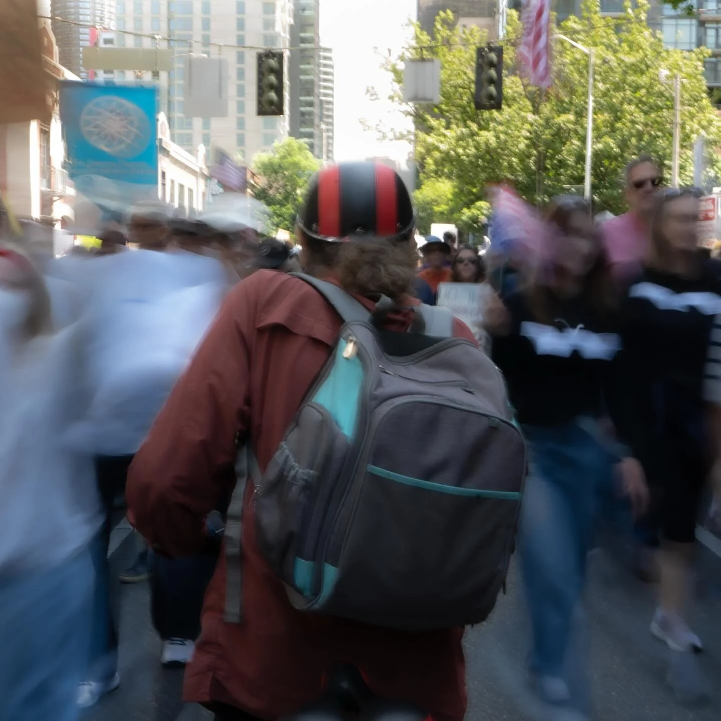 No kings protests in Seattle, June 14th, 2025. 

Photographs of the walkout started at Cal Anderson Park, all the way to the international fountain.

A fluid disapproval of foreshadows,
Moving towards a vague direction,
Without observing what there i