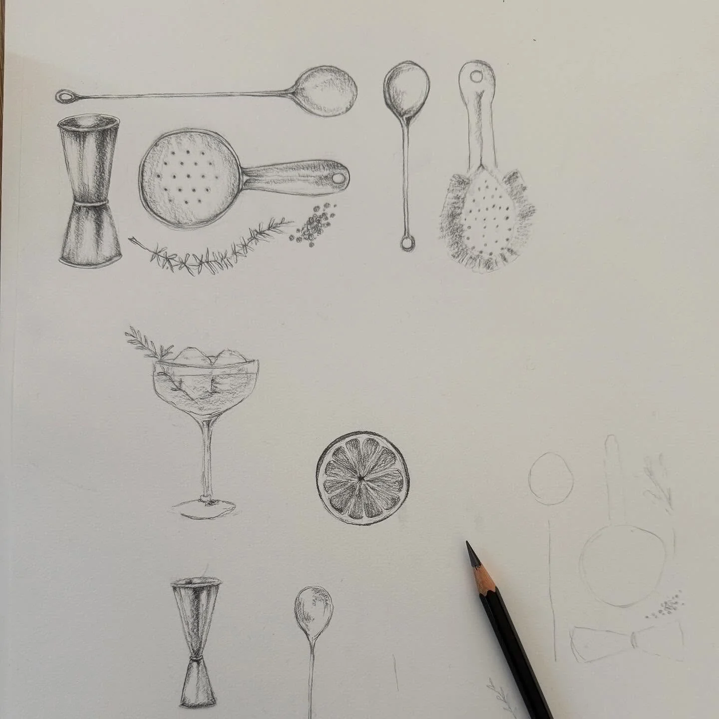 Morning sketches&hellip; 🥱 like a morning meditation for me. Playing with some branding illustrations for a mixologist. Really enjoying playing with the shapes 🍸 🥰