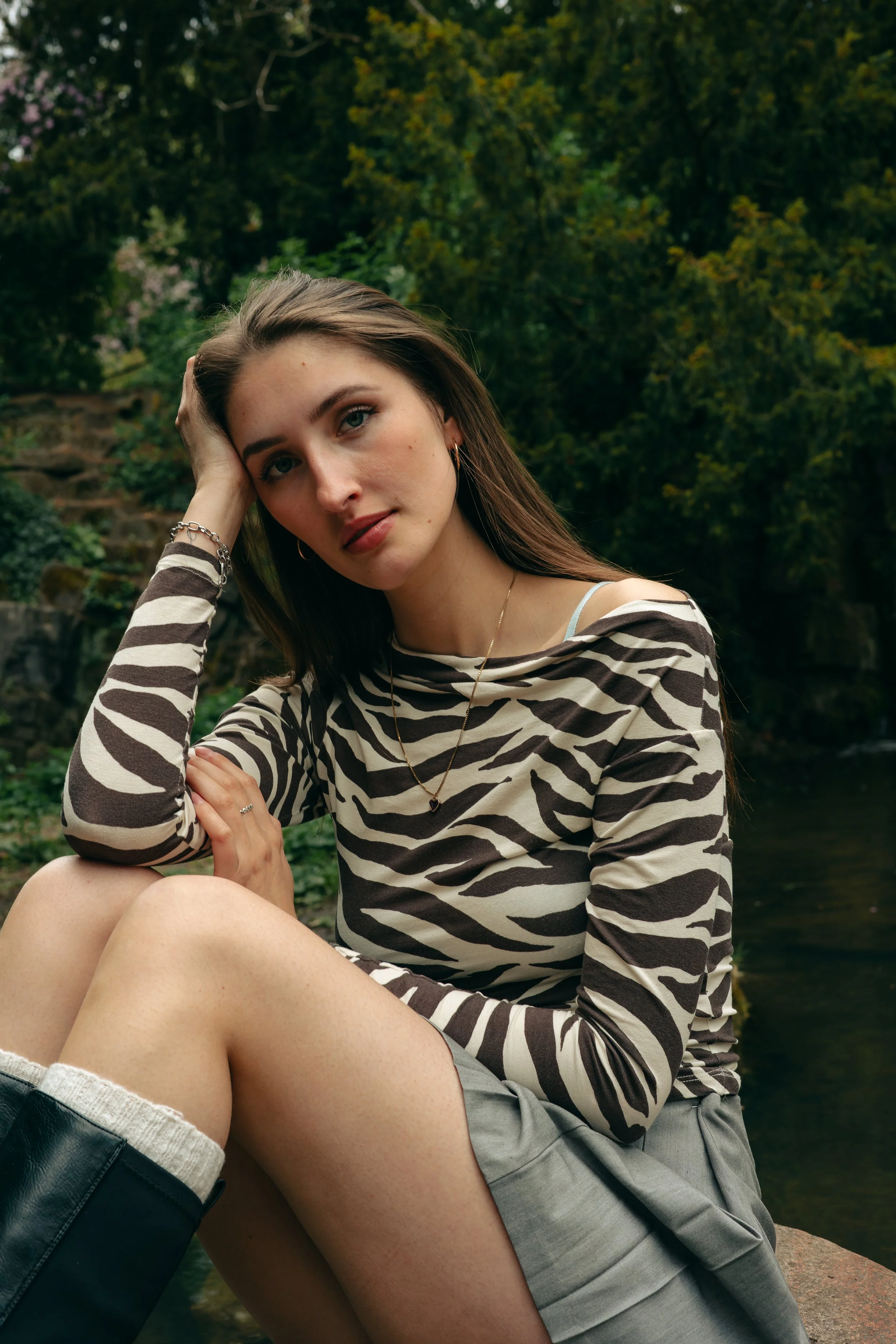 Denise Outdoor 02