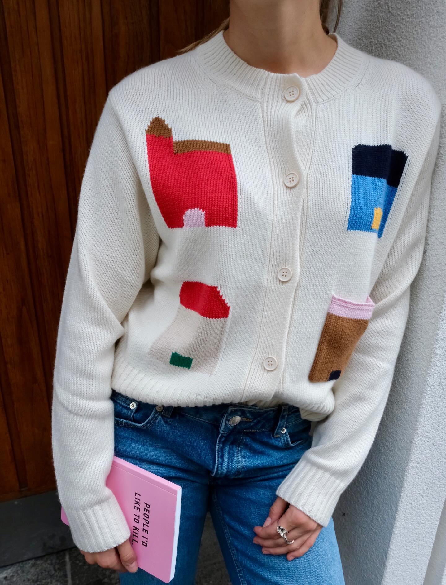 Salget fortsetter! Alle disse nydelighetene er p&aring; -30,40 og 50%🥹 

&Aring;pen fra 11-17