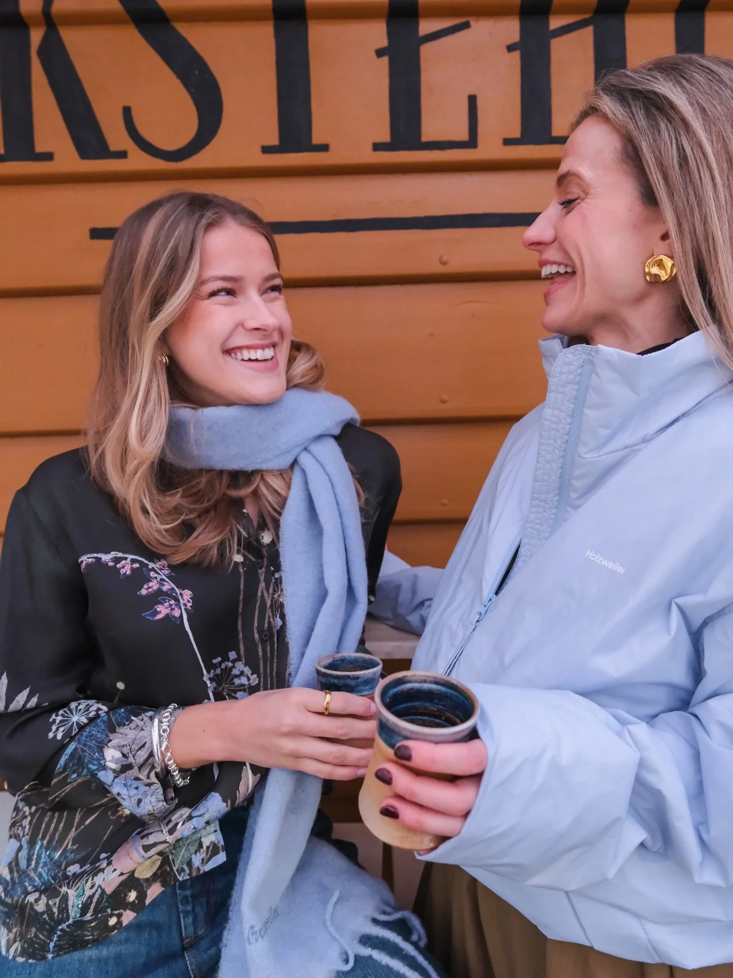 Ha en nydelig torsdag🩵🧡