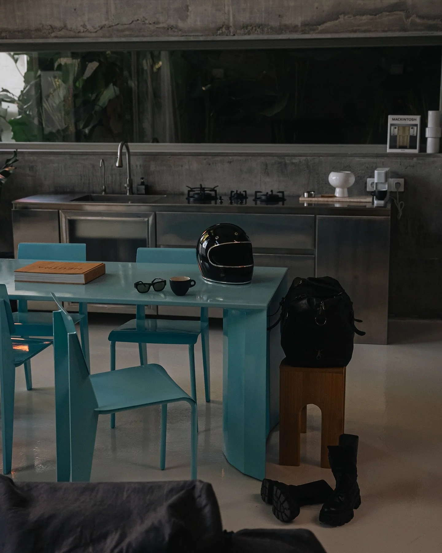 Every stay tells a story, and every space holds a feeling. We capture the essence of places so you can step into the story before you arrive. 

What makes a stay unforgettable for you? Leave your answers in the poll below 👇🏼 
.
.
.
.

#staycreator 