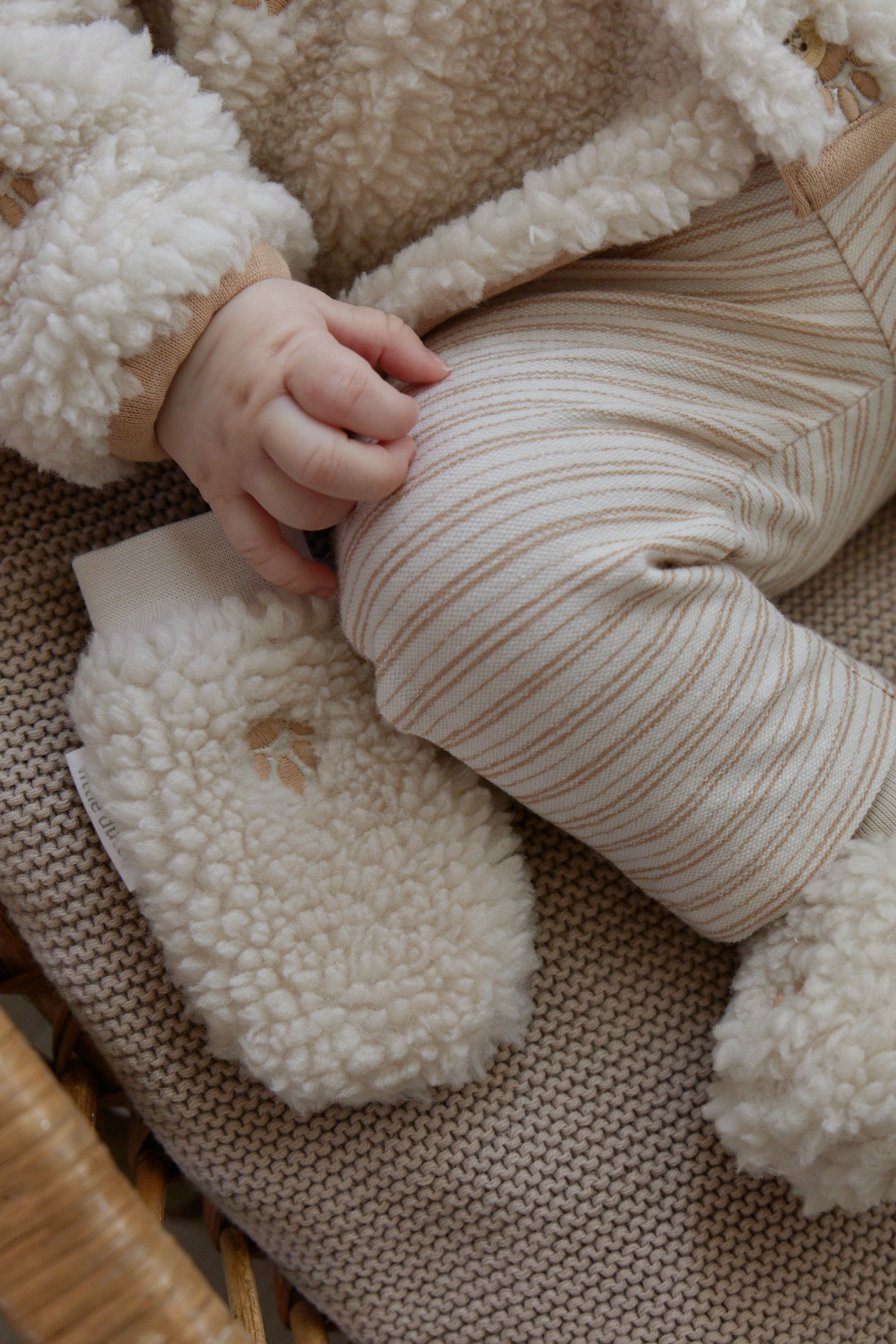 Little Dutch Safari Campaign - Newborn 90.jpg