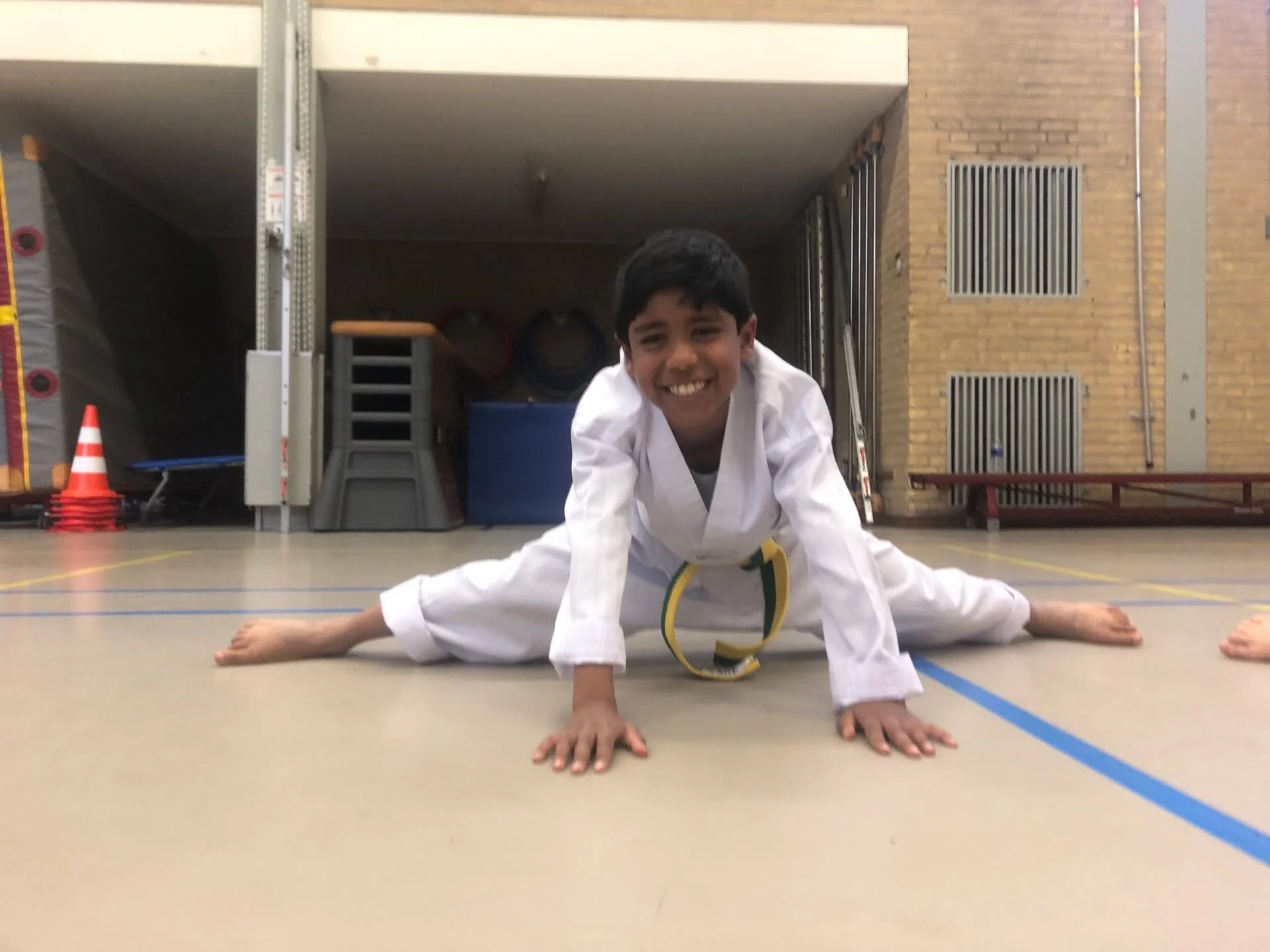 Annual check day!
Everyone&rsquo;s showing their middle splits ✨

Stretch stretch~ how far can we go today?
A little wobble, a little laugh and trying our best 💛
Every split gets a bit wider, every kid gets a bit stronger!

#MiddleSplit #taekwondo #
