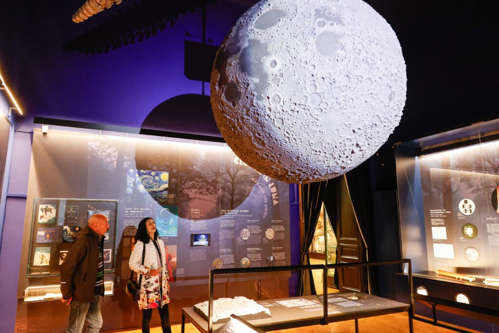 Muzejske lutke gostujejo v Prirodoslovnem muzeju Slovenije