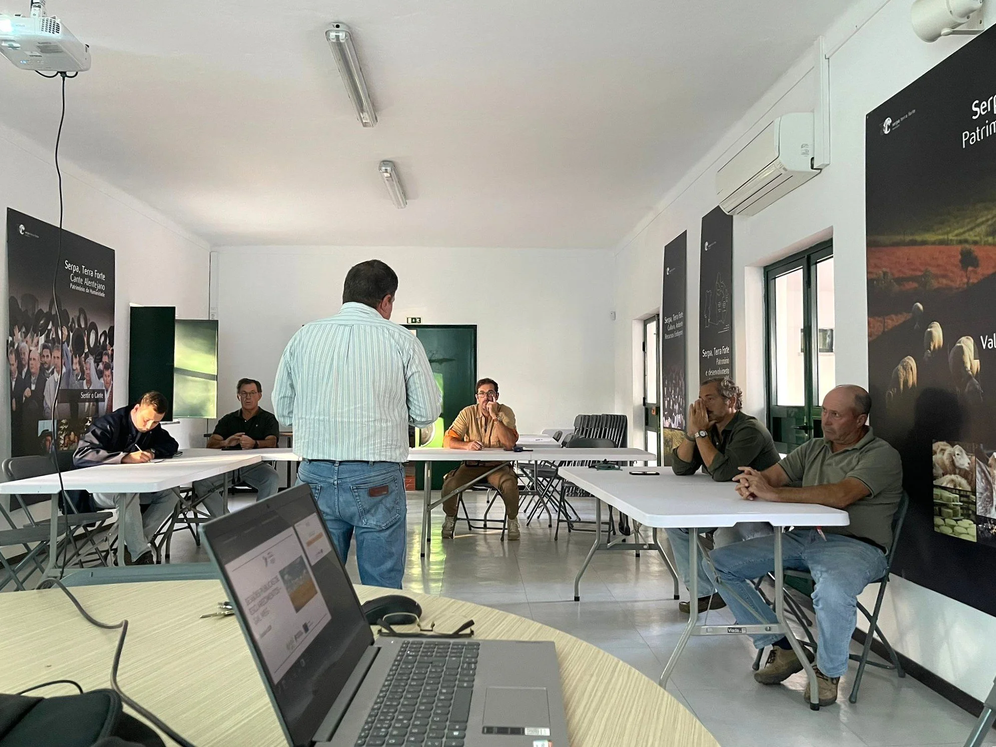 Sessões de divulgação e esclarecimentos | Aviso D.1.1.1.1