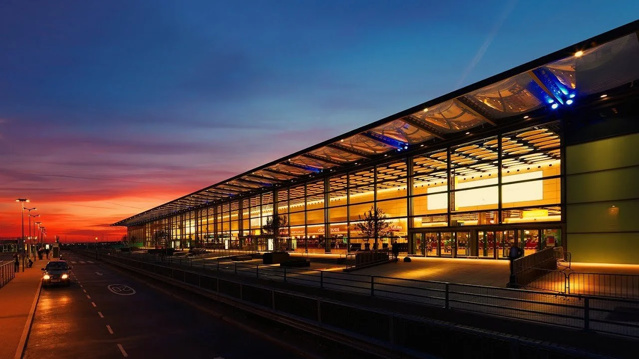 LHR.jpg
