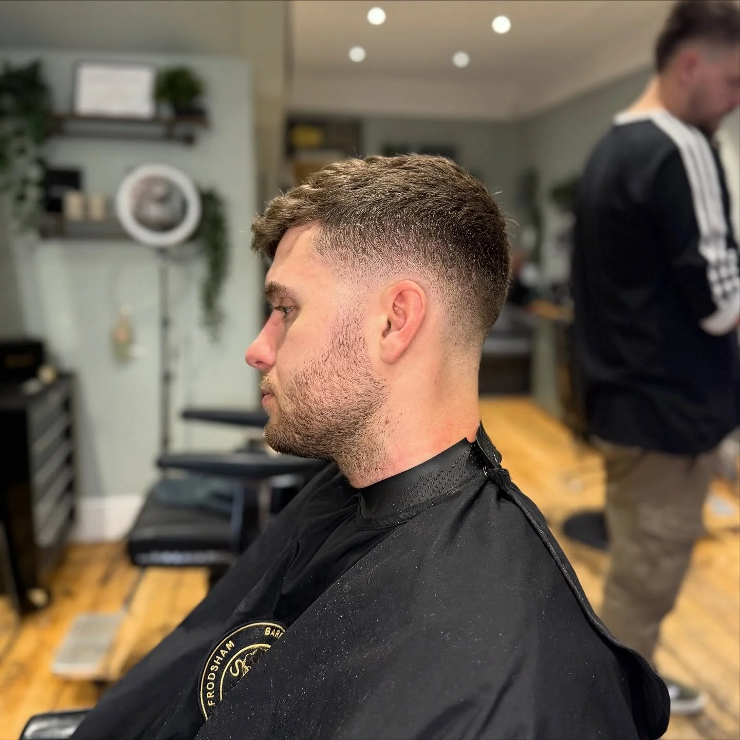 Christmas is filling up, get booked in whilst you can 🙌🏻 if theres nothing available i will be offering some out of hours haircuts Christmas week so message me directly for these