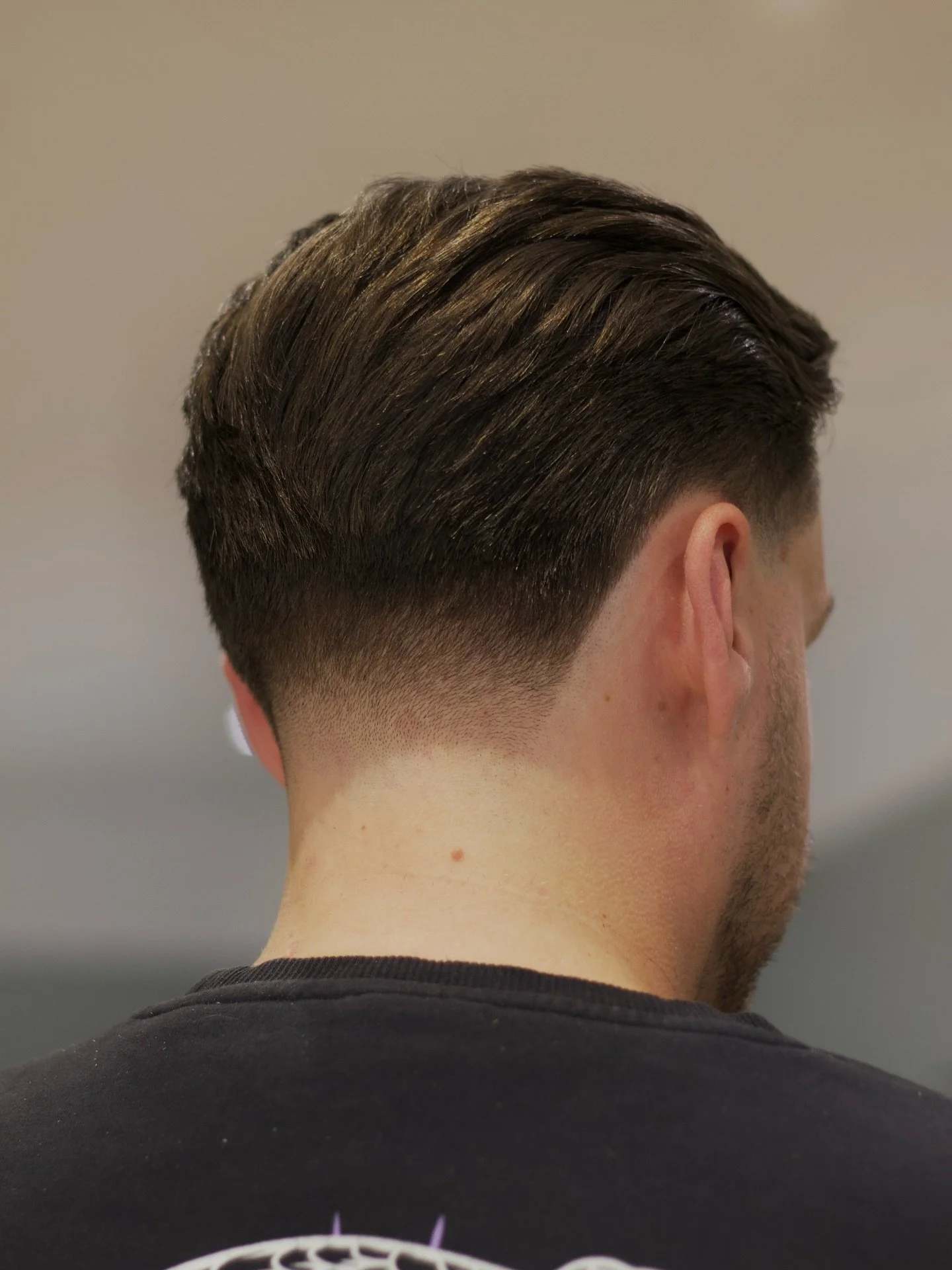 Taper on the champ @bradsmith_barber 🔥 Done using @wahlprouk Super taper x &amp; Hi Vis detailer