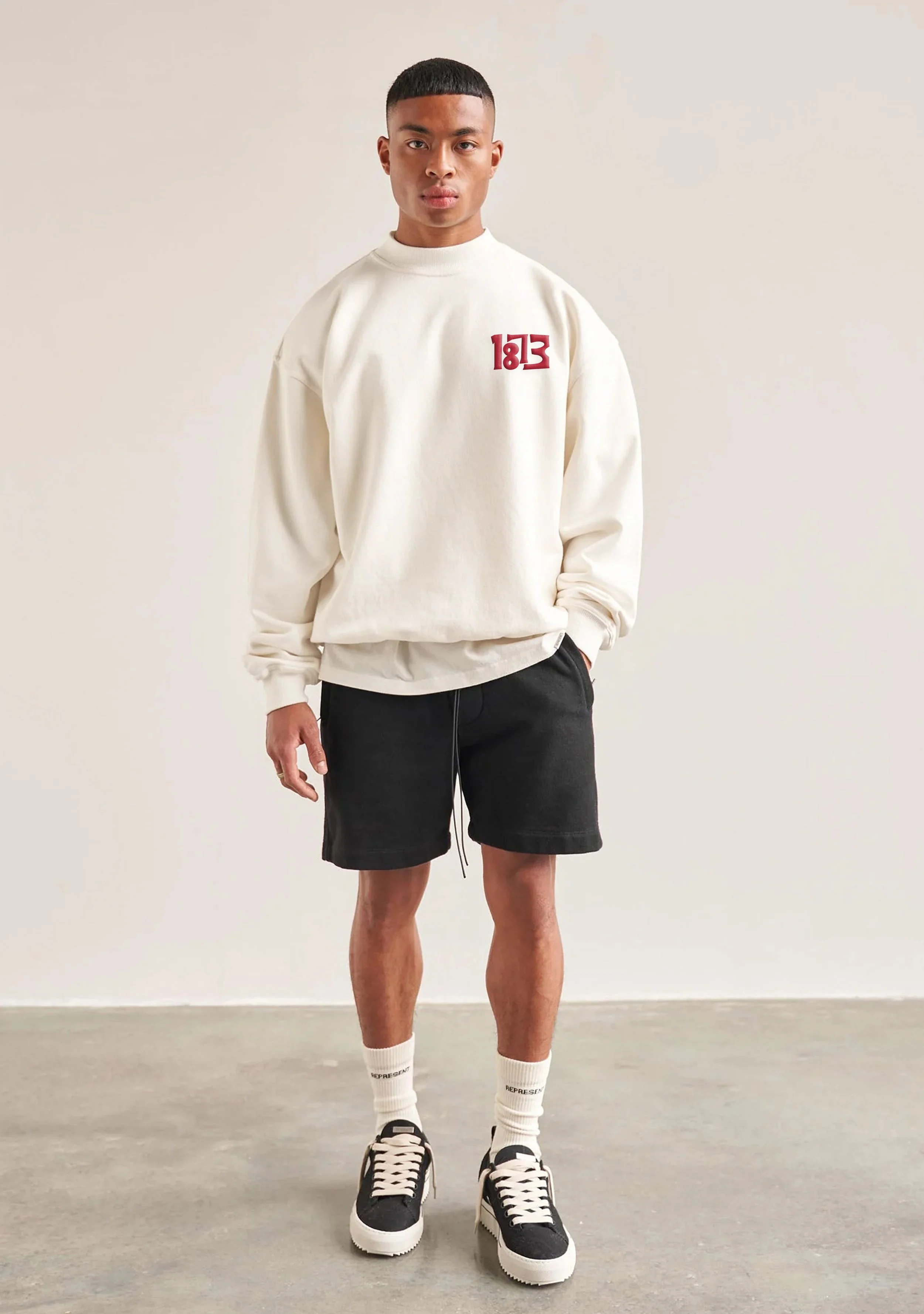 MAN FRONT SWEATER.jpg