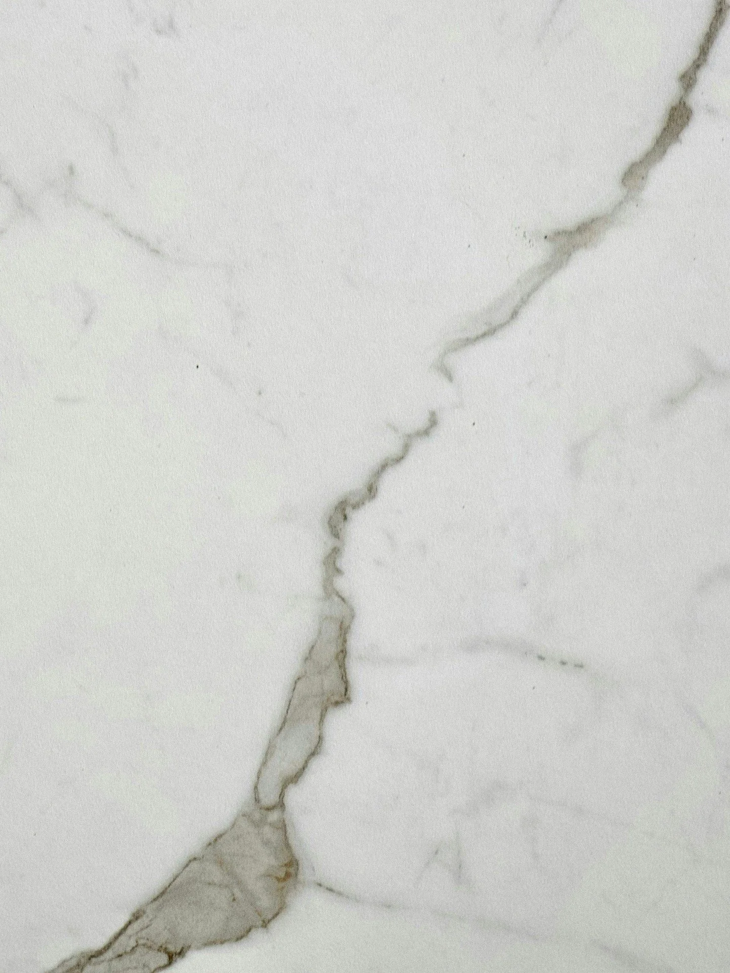 A first glimpse inside Oakwood Place, our development in Calmore. 

Bathroom interiors designed for balance, comfort and modern living... And there's more to come as the interiors continue to take shape.