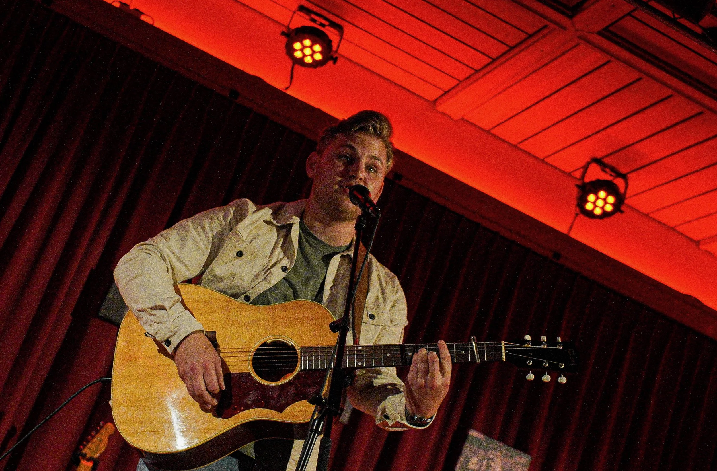 Pepijn Gerrits / Afstudeerconcert / Theater Dina, Dedemsvaart / 2024