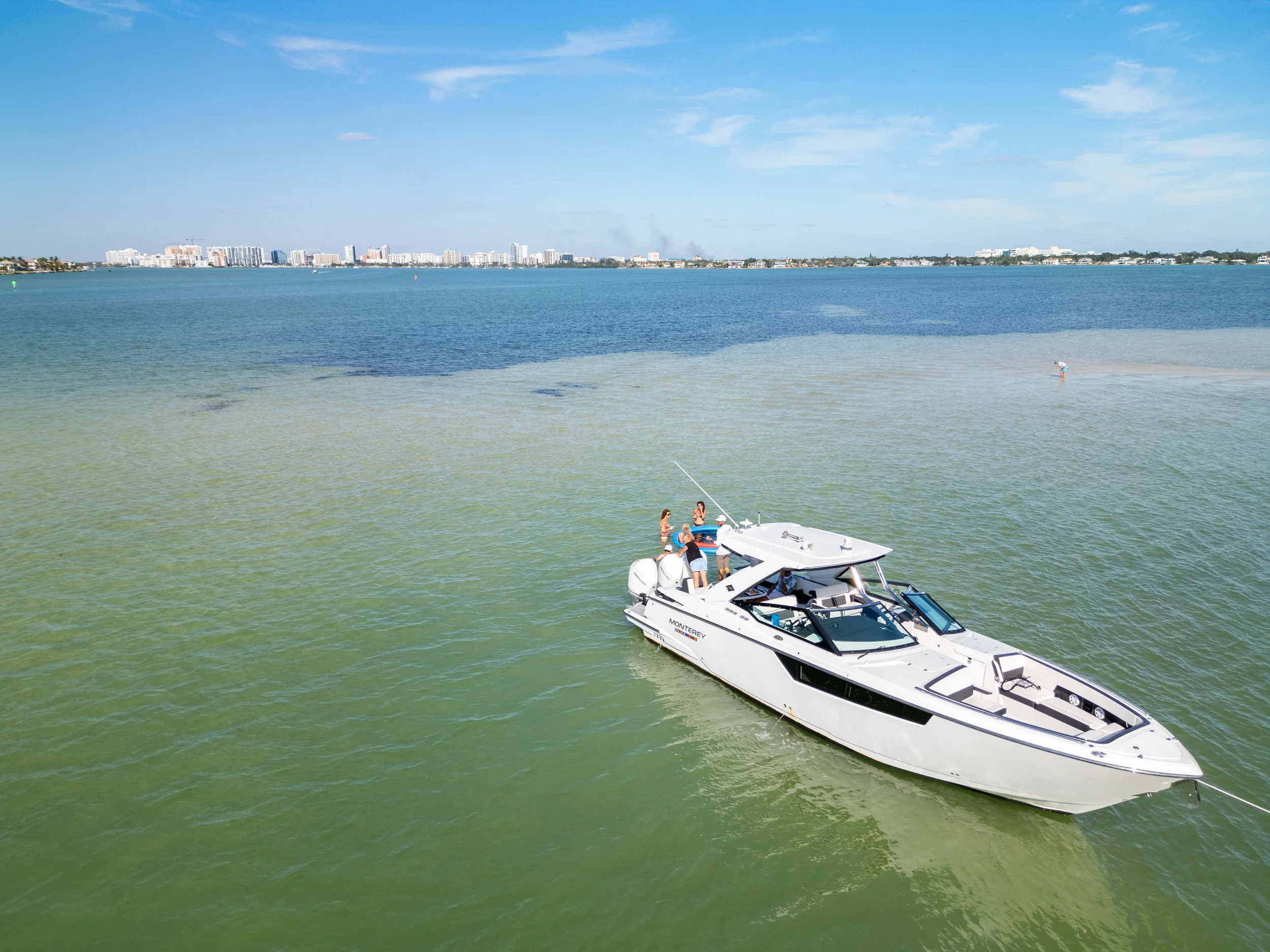 Copy of happy hour photos 11425-8.webp