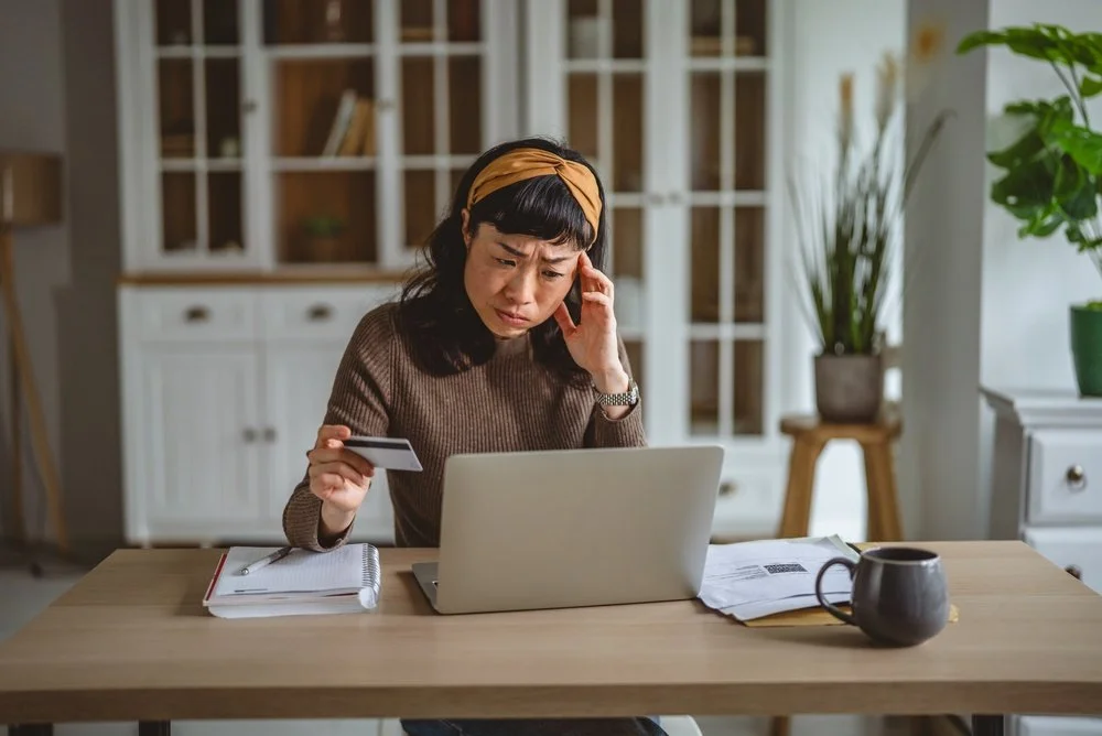 I Make $150,000 a Year. Why Am I Still Living Paycheck to Paycheck?