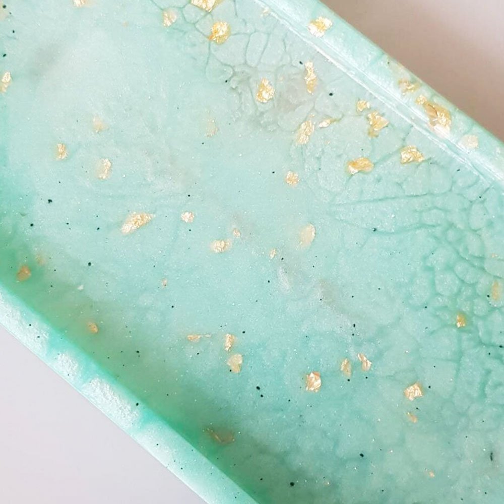 Janice-Rachel-Resin-Art-Trinket-Dish-Turquoise-close-up.jpg