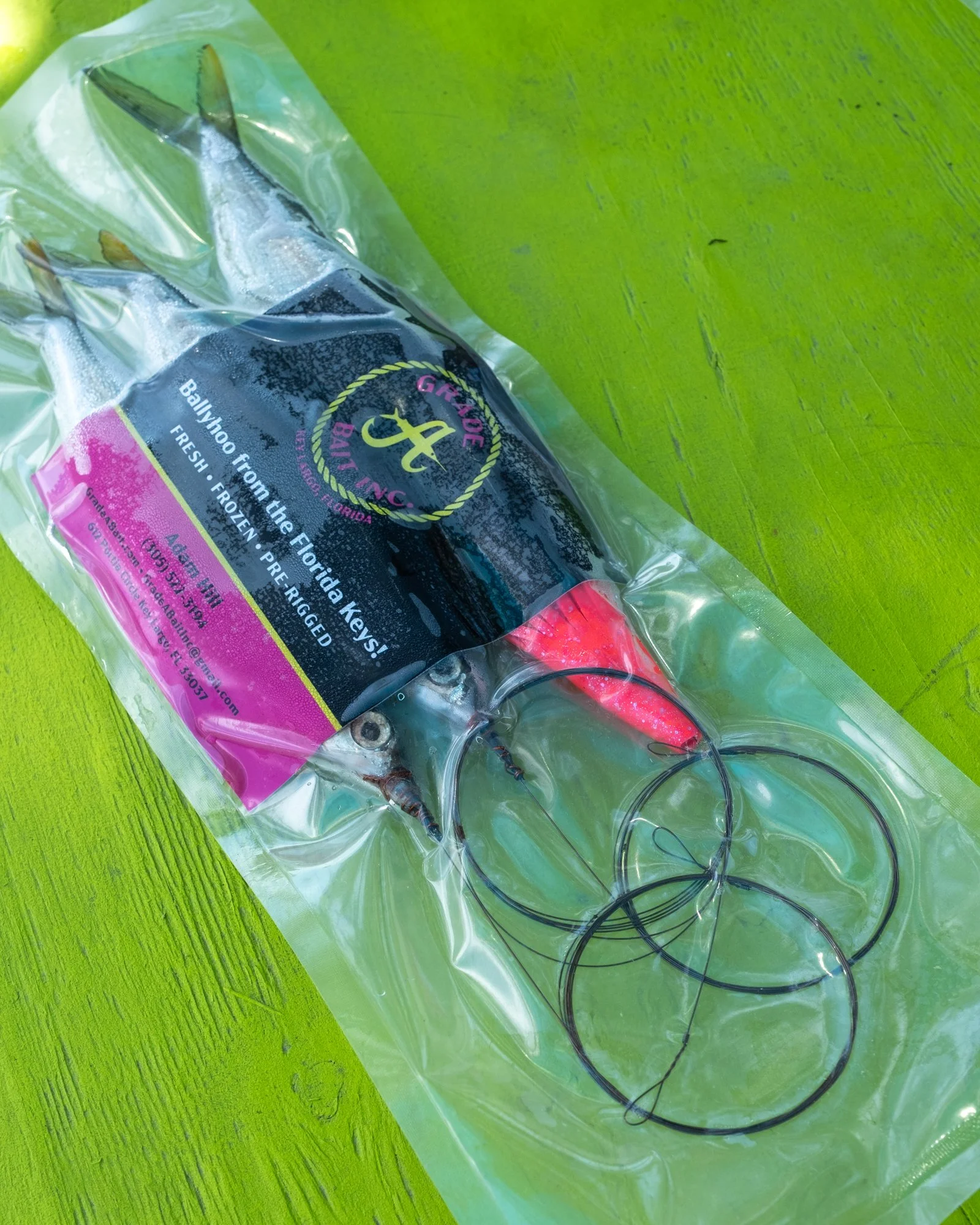 Get tournament-ready with @gradeabait! From bait to tackle, we&rsquo;ve got everything you need for a successful day on the water.

And don't forget to pickup your boat snacks while you're here!

 #eatfloridaseafood #gradeAbait