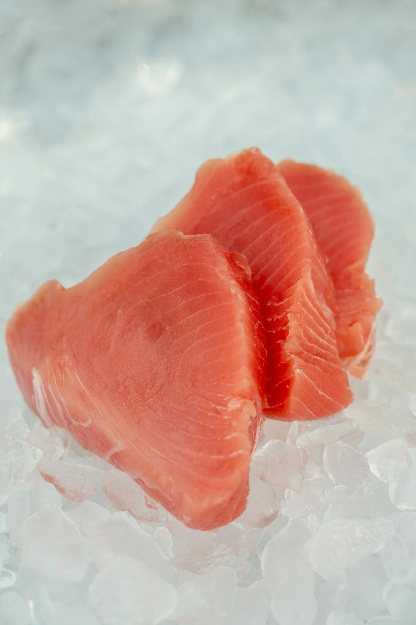 Fresh Yellowfin Tuna Steaks – 1 lb