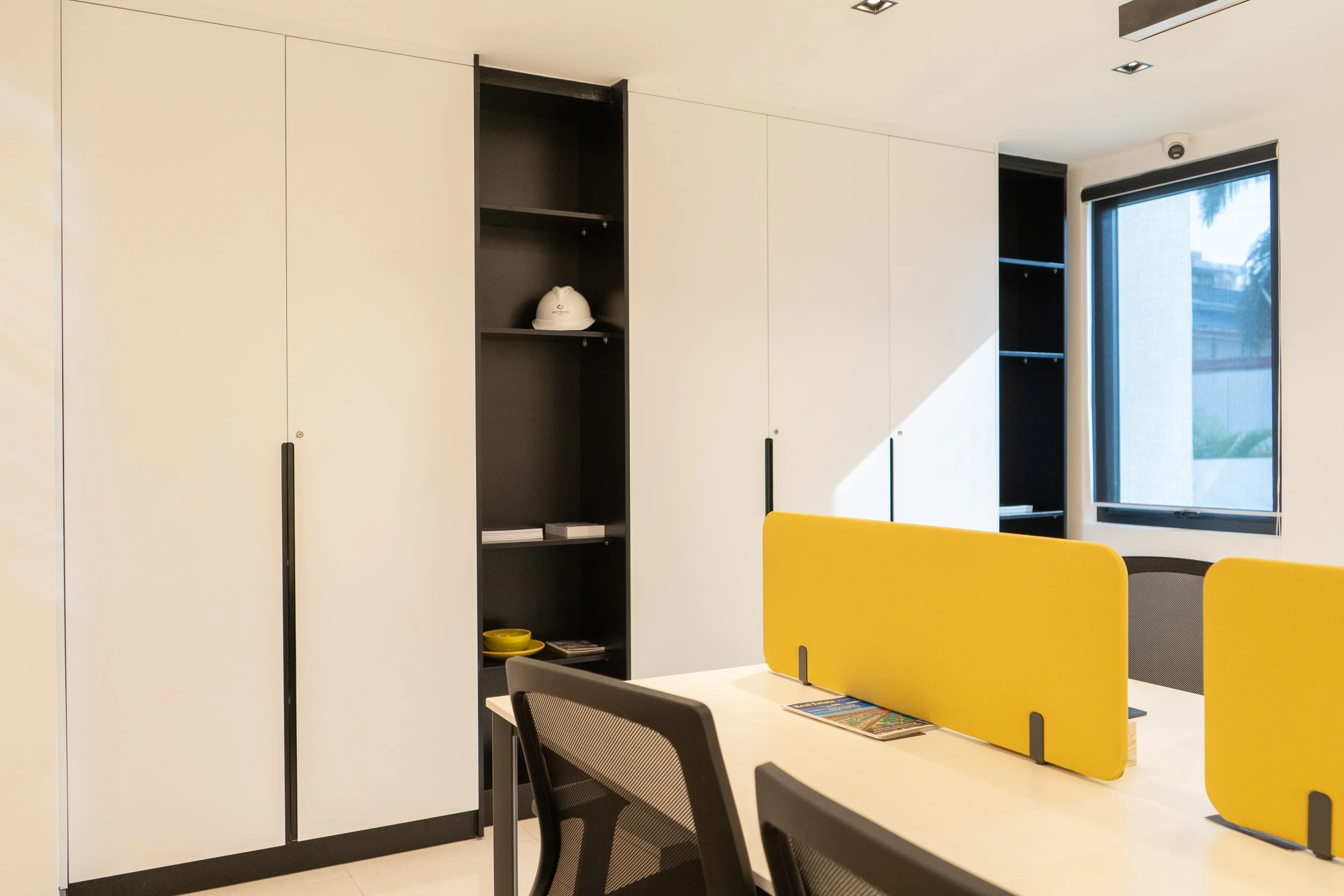 Office shelvesDSC02074.jpg
