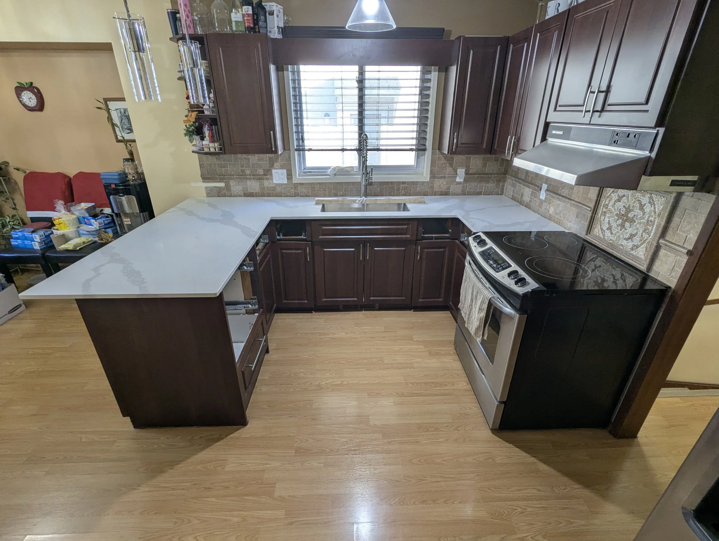 Quartz Kitchen Island Winnipeg