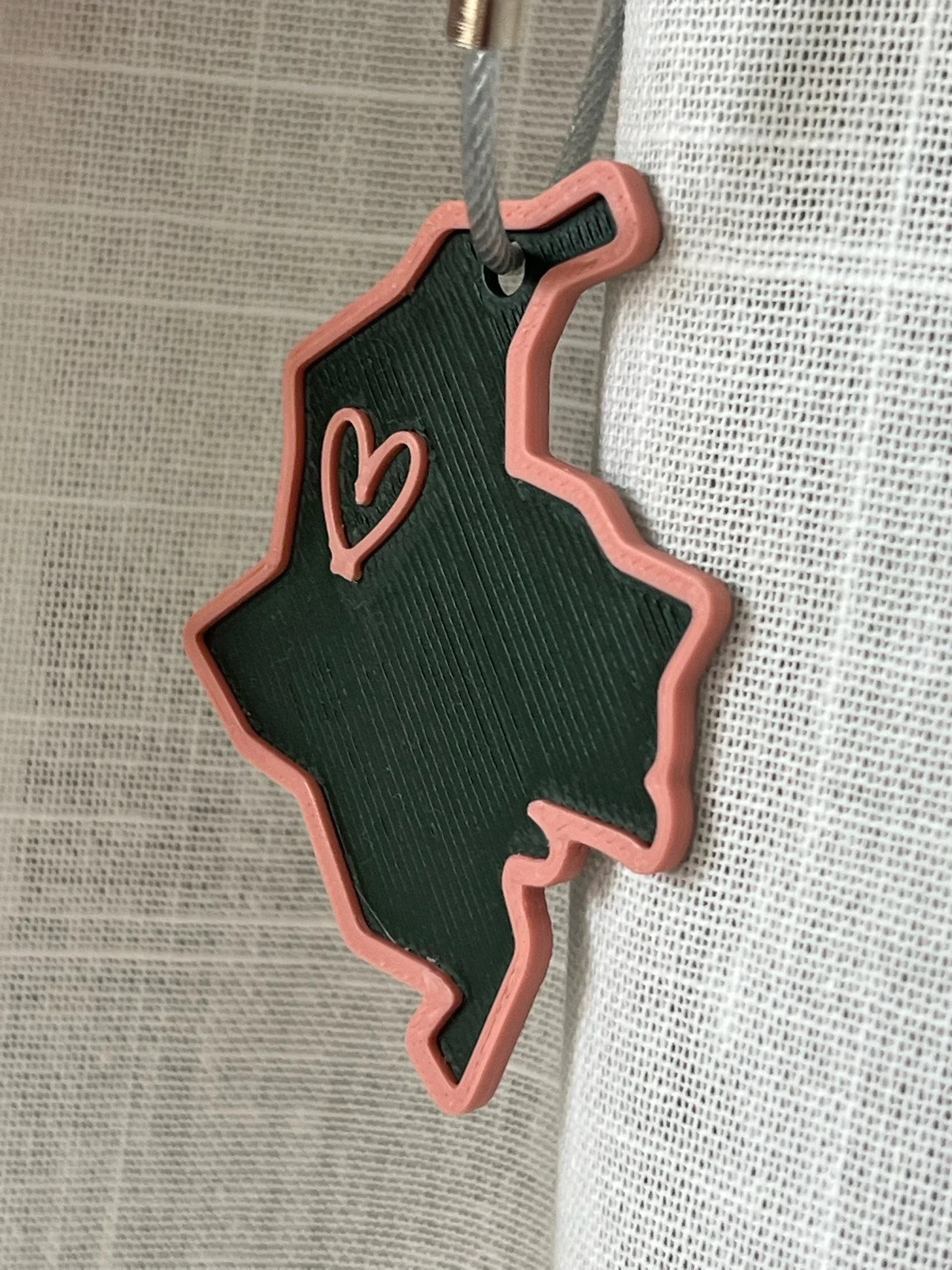 amatua-colombian1-map-3d-printed-charm 2.jpg.JPG