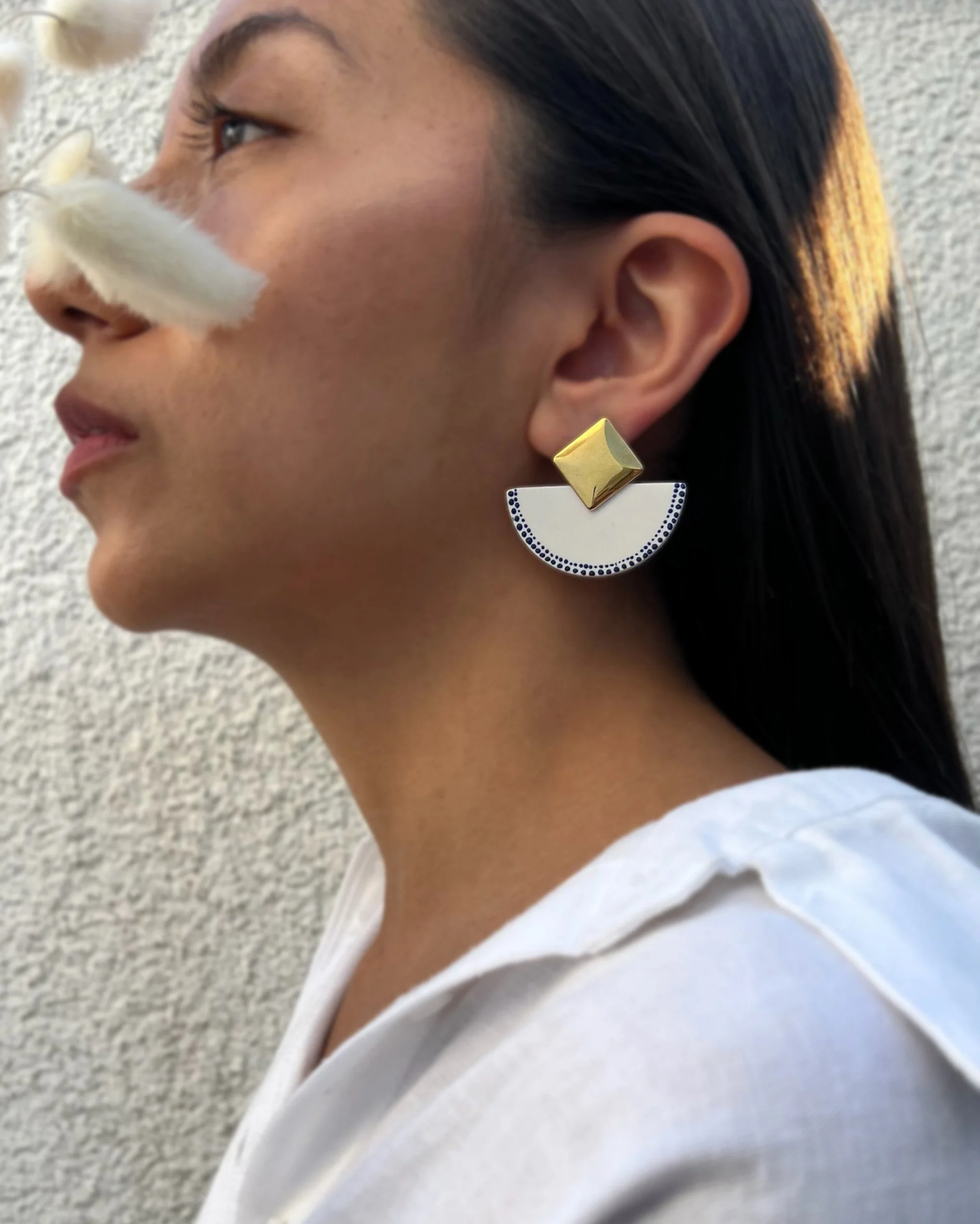 Mediterranean person xl.jpg