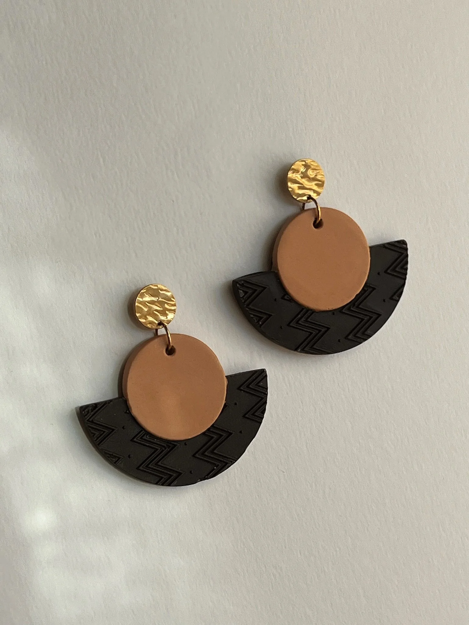 Brown clay handmade Jesmonite earrings with round ear studs