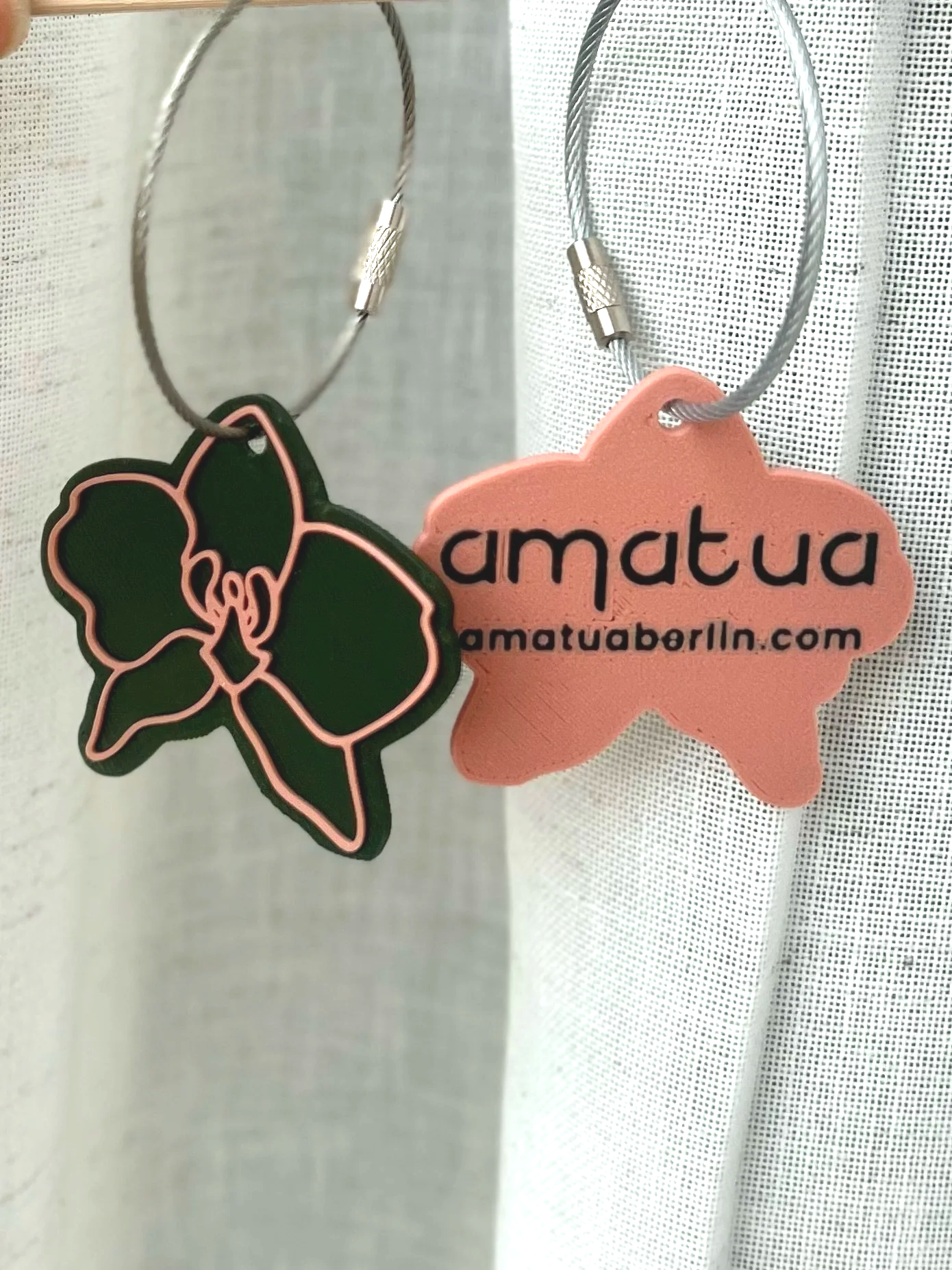 amatua-colombian-orchid-3d-printed-charm.jpg.png
