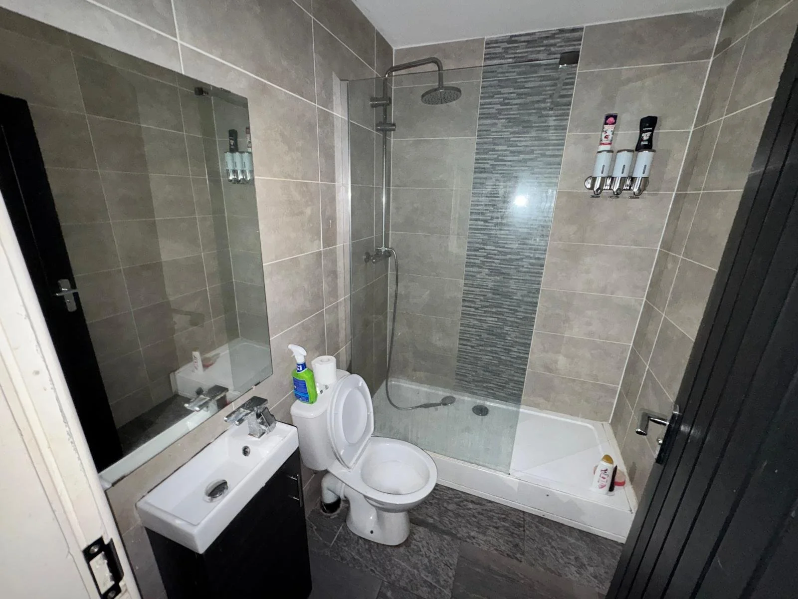 WhatsApp Image 2026-02-10 at 15.03.40 (12).jpeg