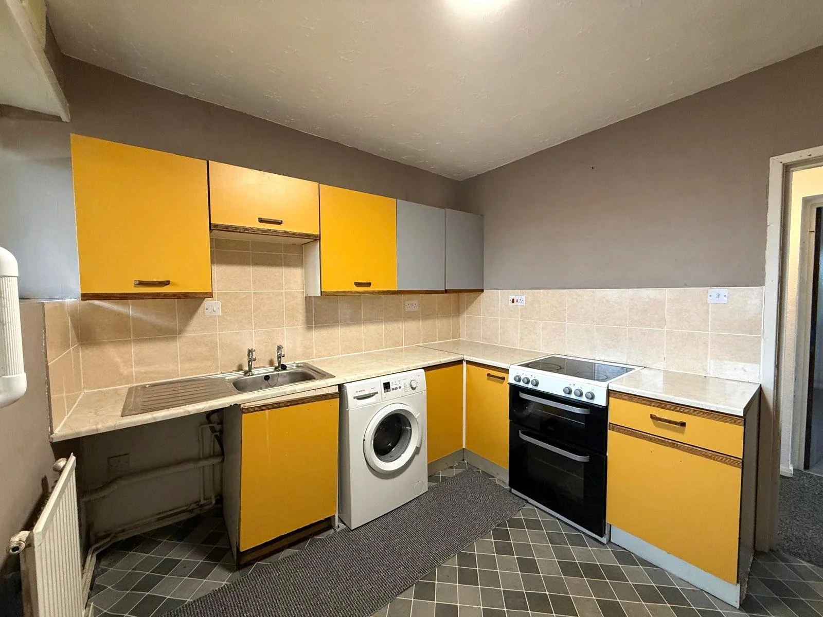 WhatsApp Image 2026-04-28 at 15.43.00 (2).jpeg