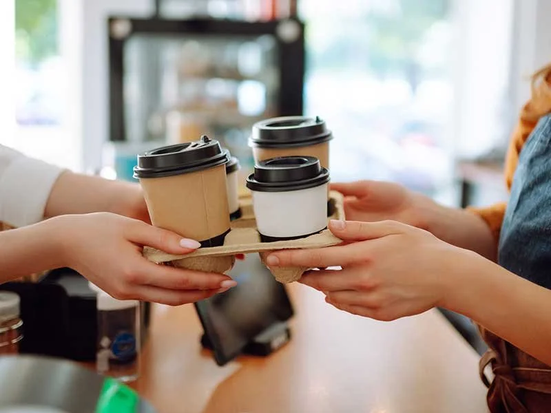 Barista working at coffee shop, why good employees quit