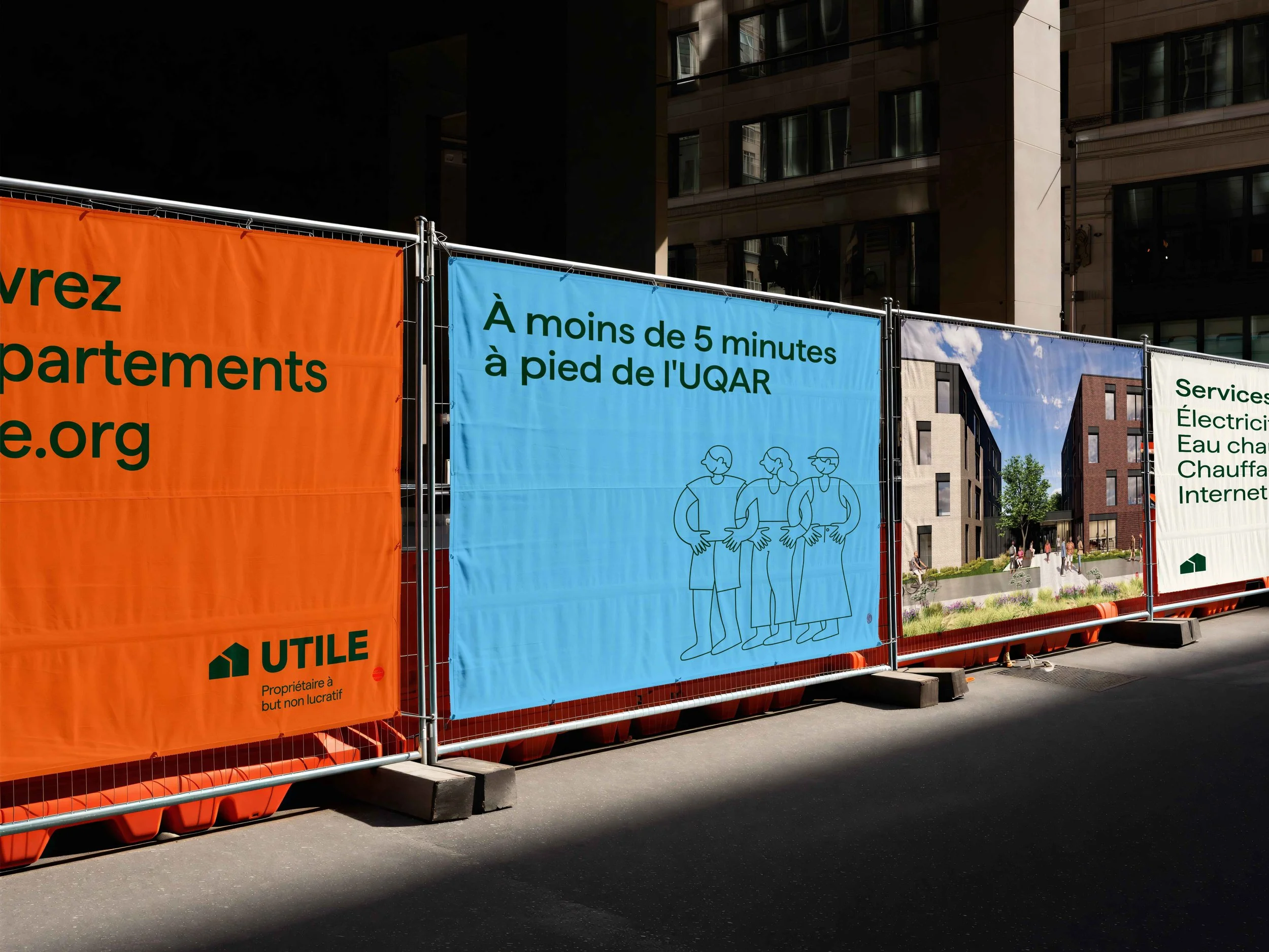 Communication extérieure de l’entreprise Utile sur des bâches de chantier.