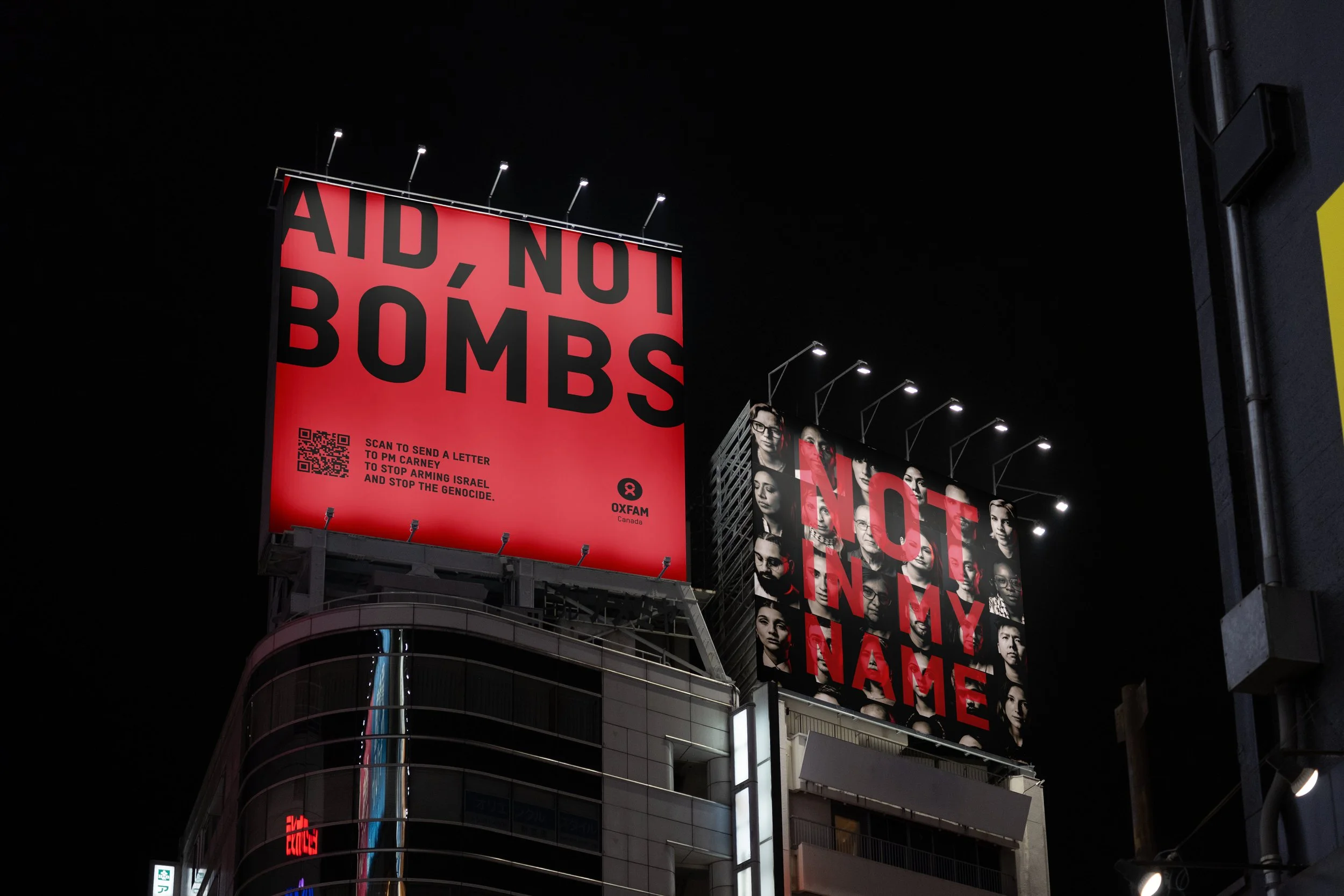 Mockup de billboard urbain avec l’affiche de la campagne Not in My Name d’Oxfam Canada