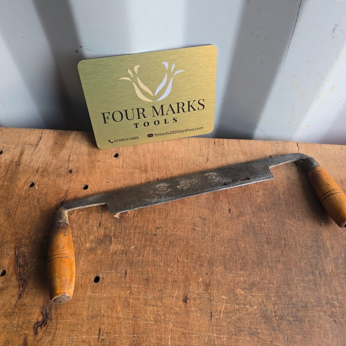 Cornelius Whitehouse &amp; Sons, Cannock. Hedgehog Stamped. Good solid handles with a small crack in one side. Nice clean stamps, 10&quot; blade.
Now for sale on my website. Link in bio