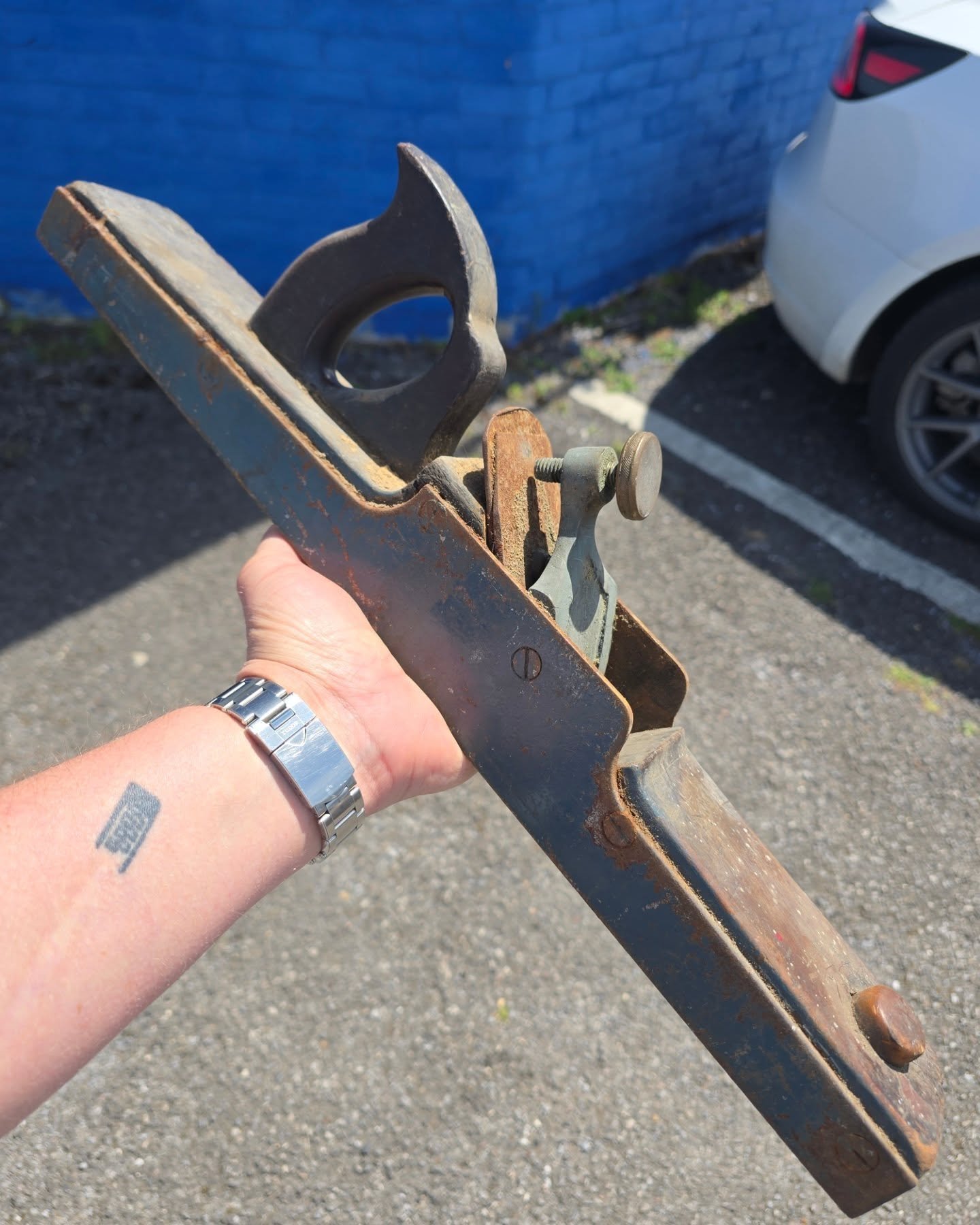 &pound;4 Infil plane - Salvaged from the Junk Emporium! If you are local, you might know &quot;The Junk Emporium&quot; in Southsea. I was passing, so I popped in to have a look. In the junk pile, there was an infill plane. It looked promising but the
