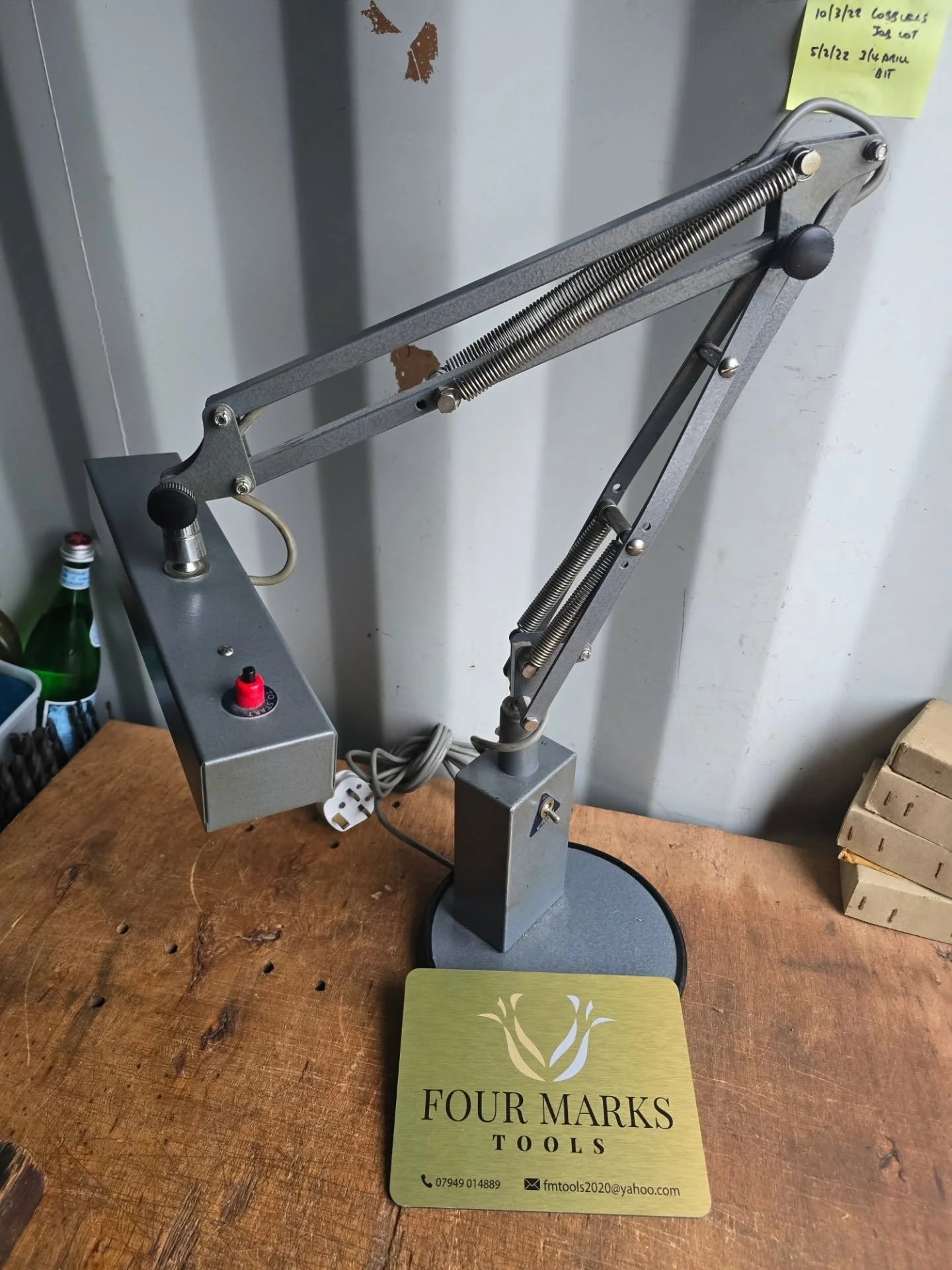 P.W Allen - Engineers inspection lamp. I recently came across this unusual anglepoise lamp, a standout from last weekend. It has a substantial base and is in pristine condition. The previous owner found it in a north London warehouse in the 1980s and
