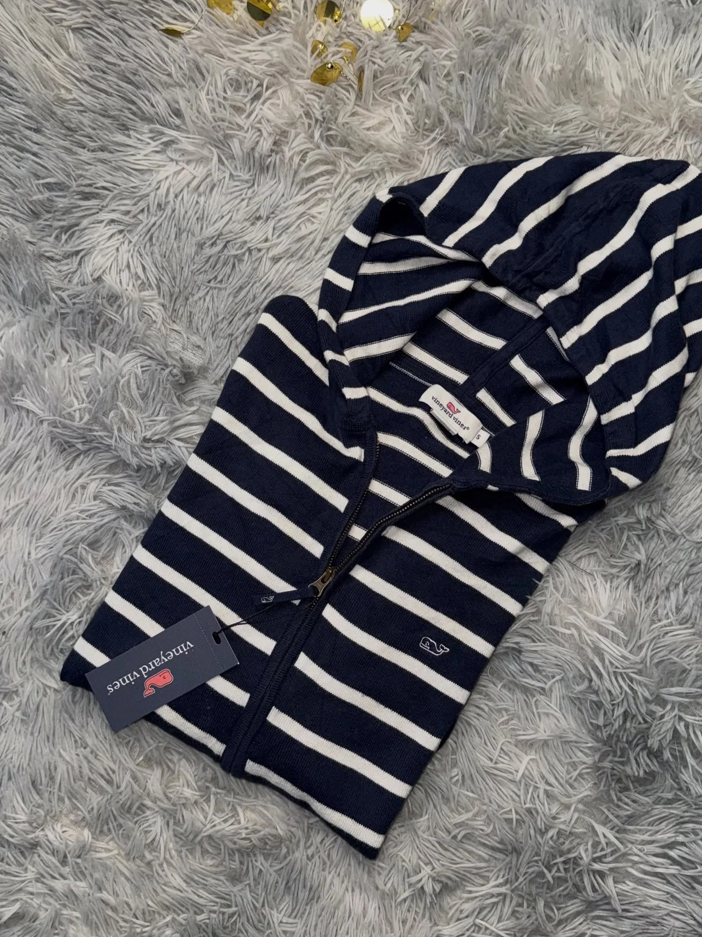 Dama sudadera su&eacute;ter VINEYARD talla S/M $$699