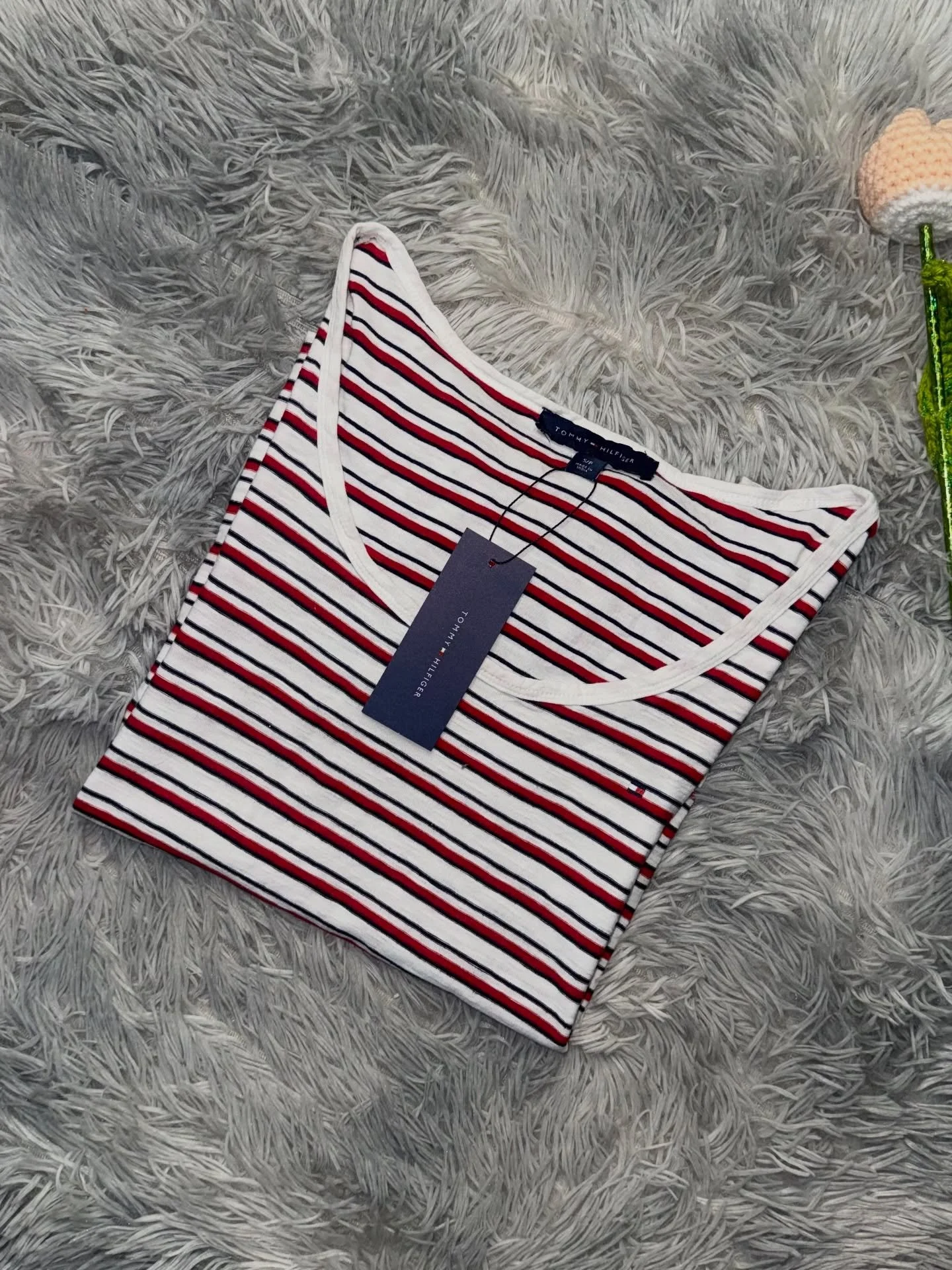 Dama playera T OMMY talla S y M $$399