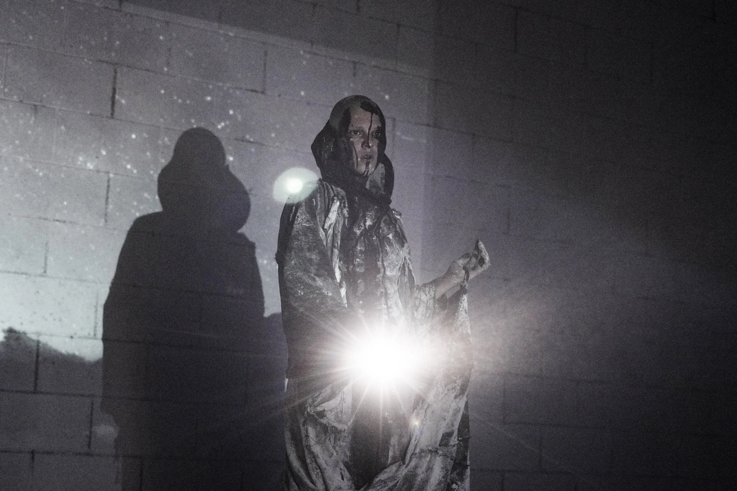 Lux Aeterna, “Apokalipsis eschaton”