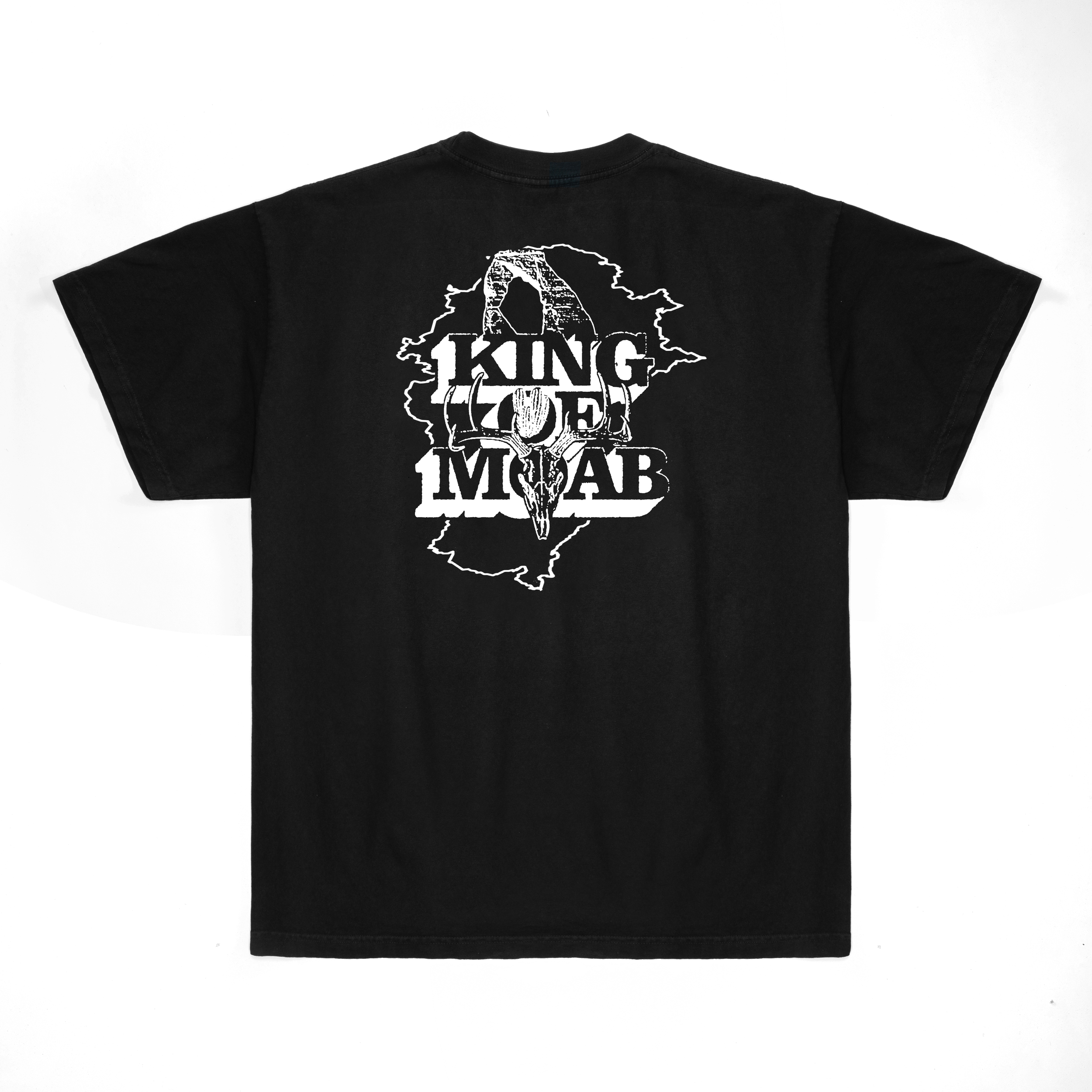 KOM_TEE003_BACK copy.png