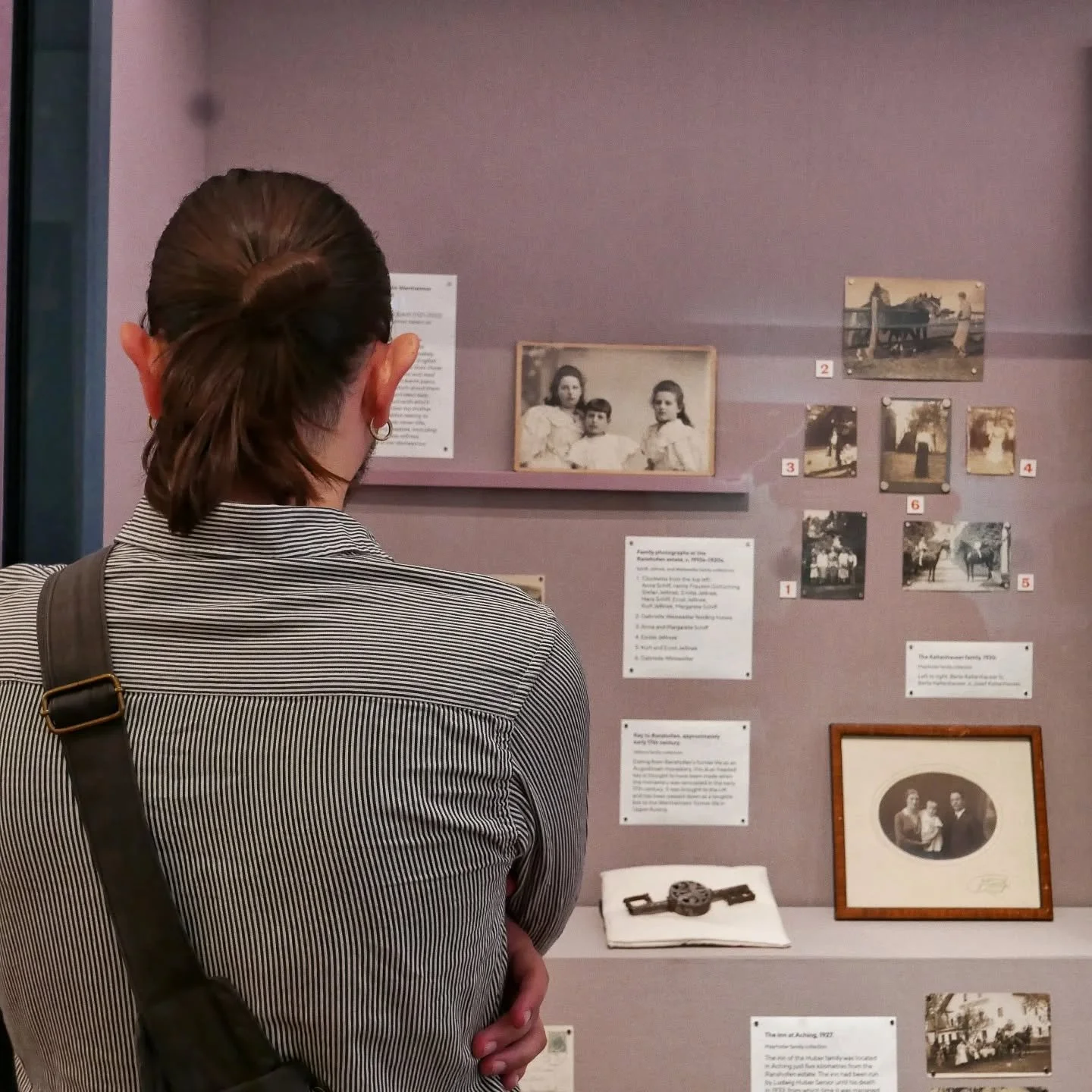 Some snaps from a packed and emotional opening last night at @wienerlibrary 

I am starting to process it and probably will be for a while. Thank you to everybody who came and said such kind things to @katharina.mayrhofer and I. We are so grateful. 
