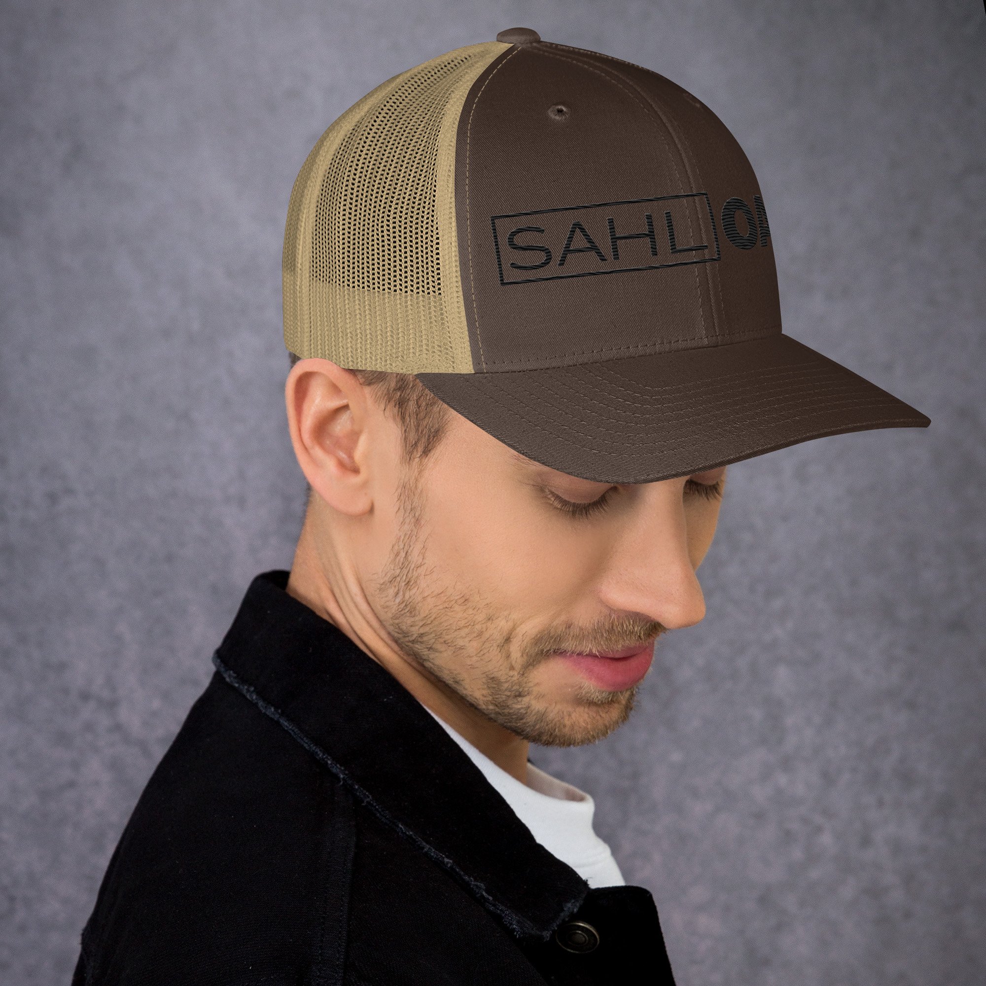 retro-trucker-hat-brown-khaki-right-686c13d136077.jpg