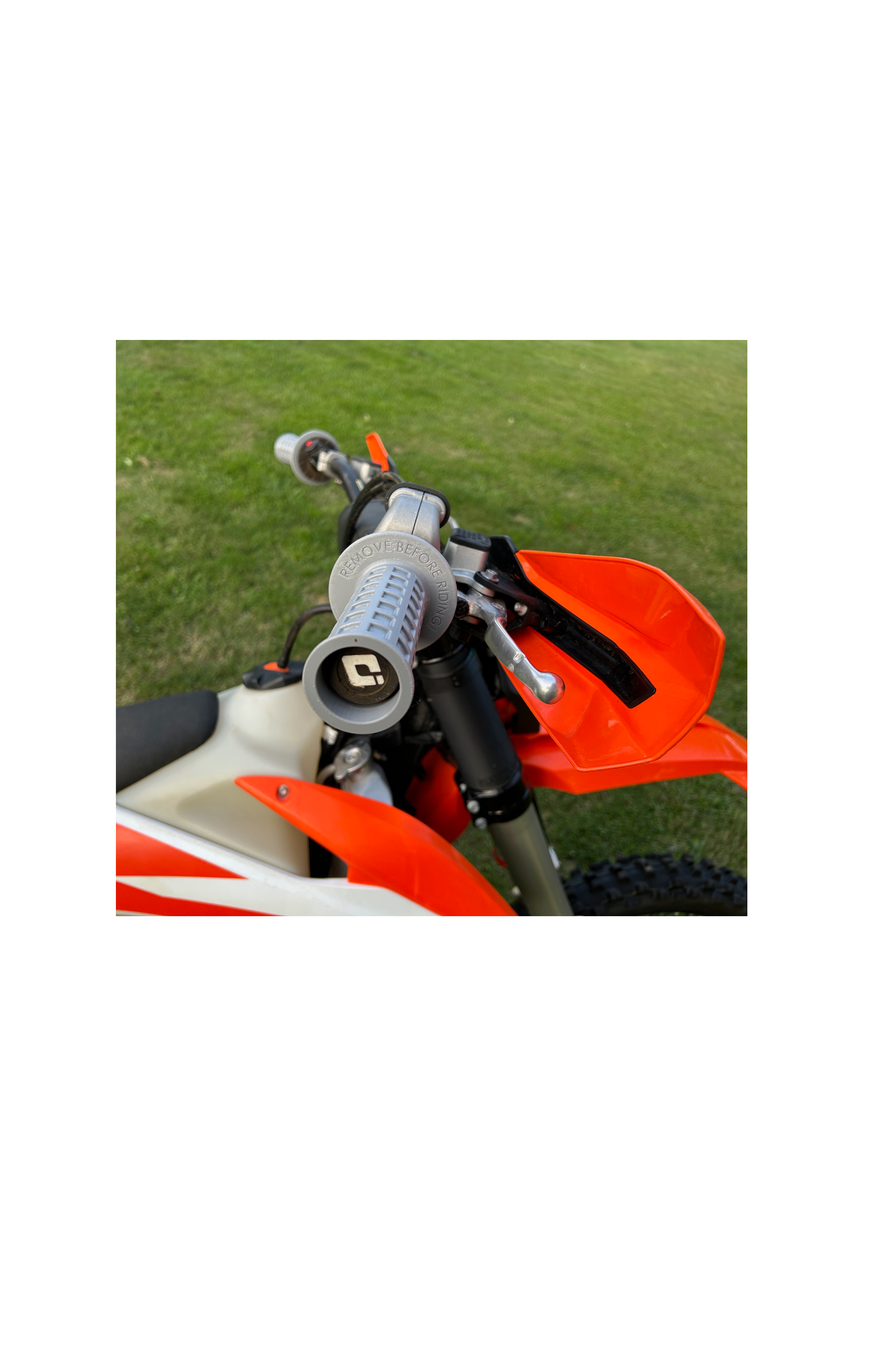 GRIP SLEEVE 9.png