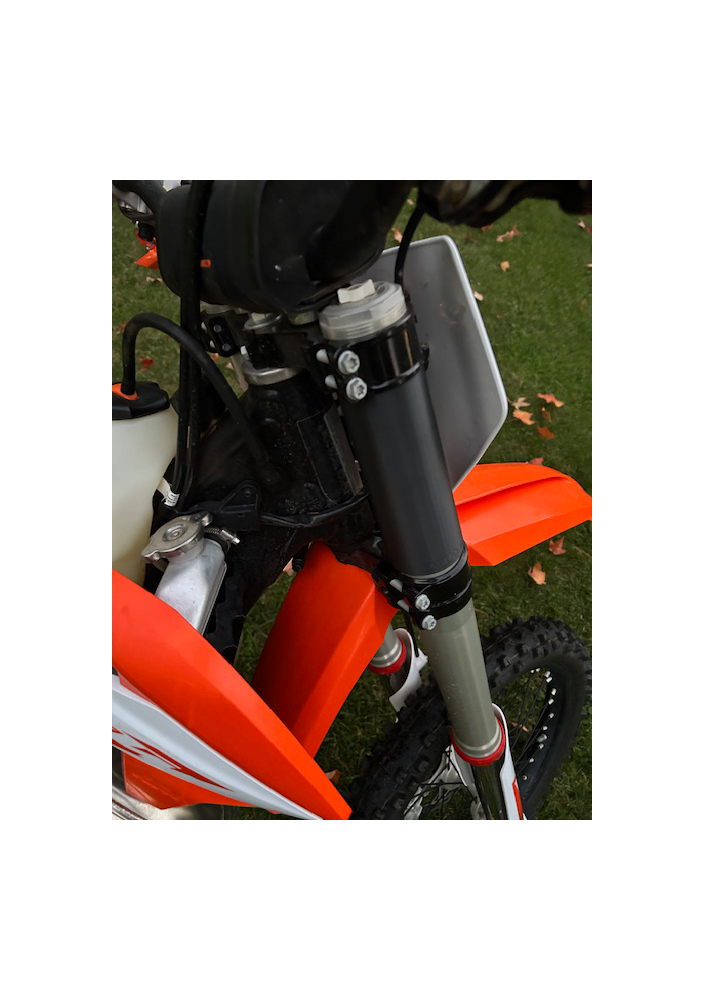 UPPER SHOCK SLEEVE - 4.png